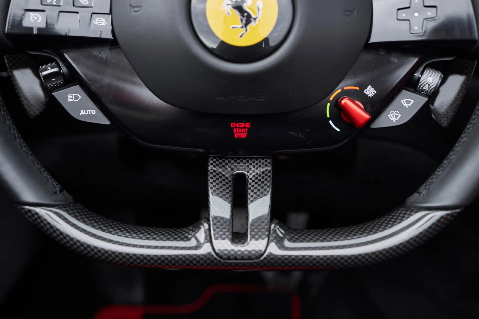 mph054_568235674_Used_2024_Ferrari_Roma_Base_1763170116_76d4e3c492