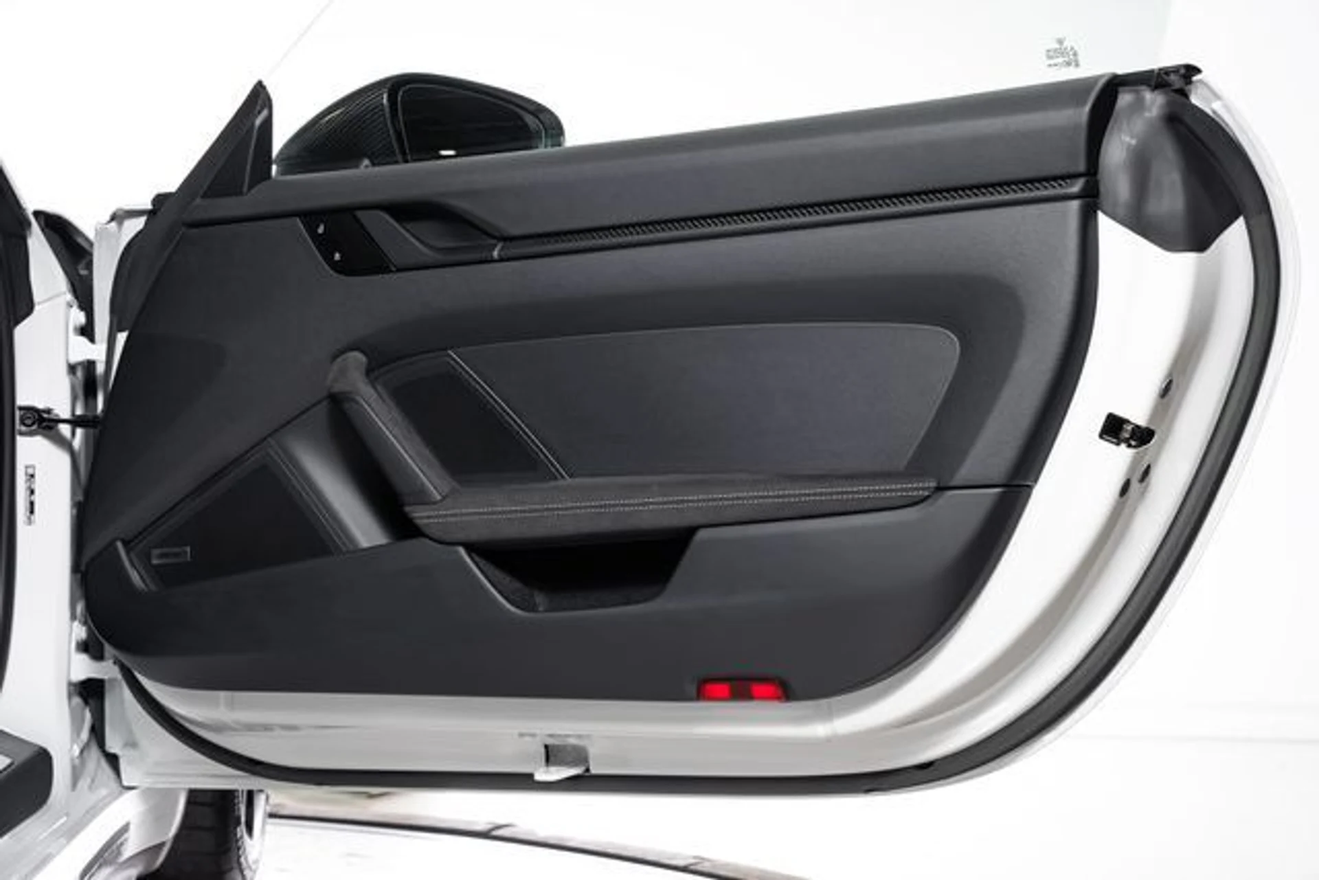 mph054_576047246_ed21d339a28c68a758d70280c079a808x_ad602fdc7d