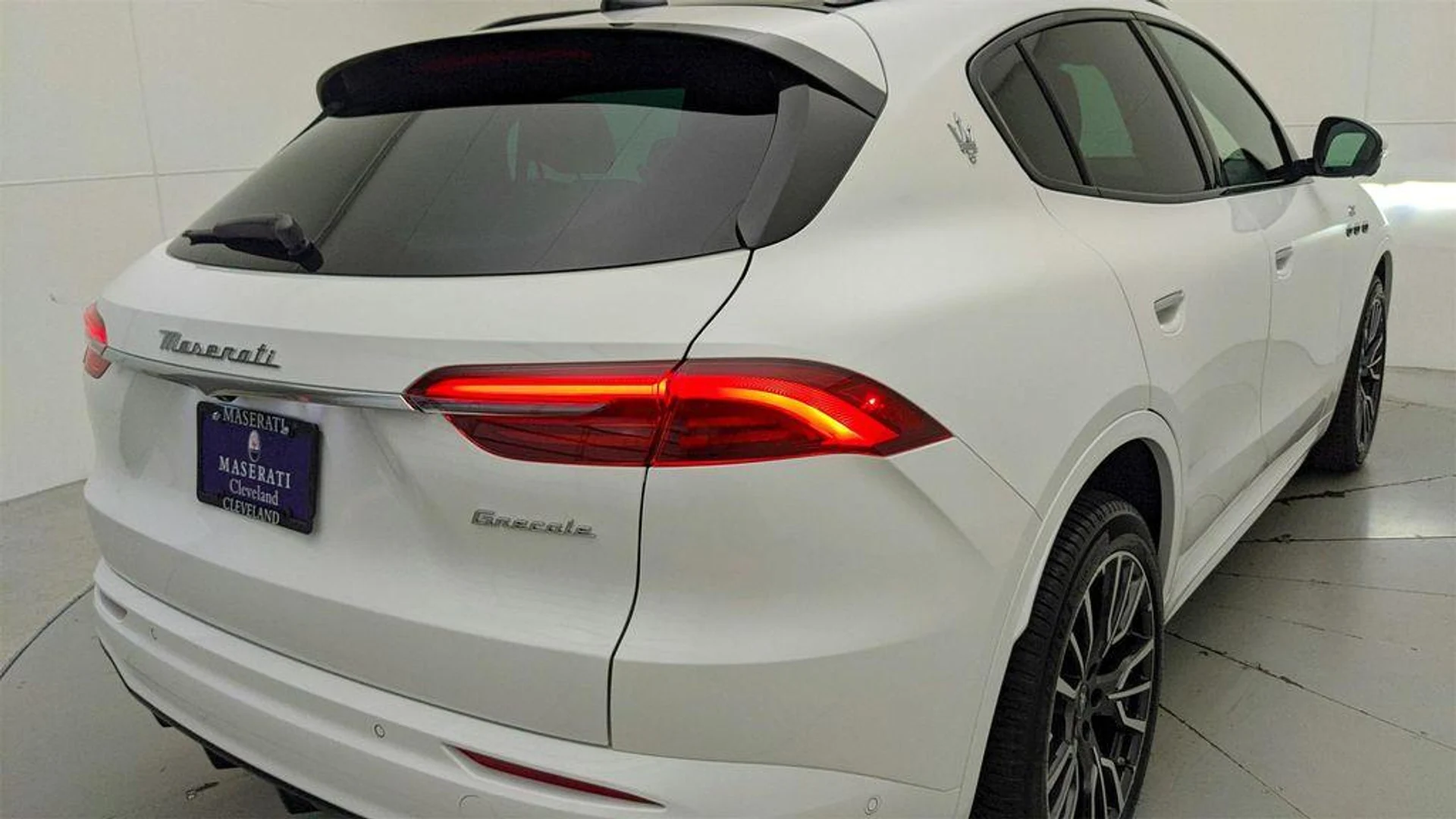 mph054_592184700_5k0_Gx_Kh4_A_Ft_Hn_Di5_Tnyeh_C3tg_NI_b81635b12e