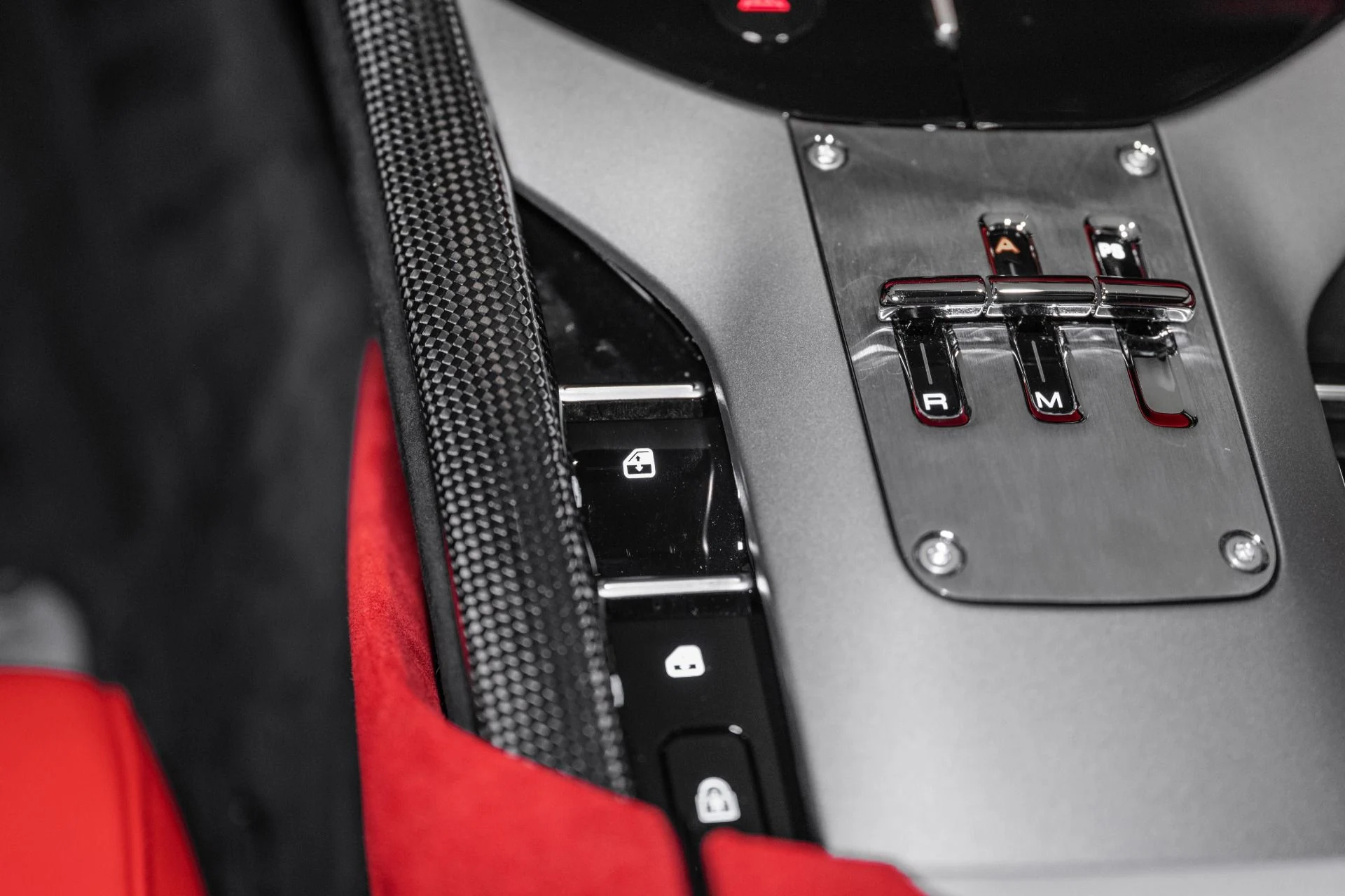 mph054_595849641_Used_2026_Ferrari_Purosangue_1781276240_1df4151172