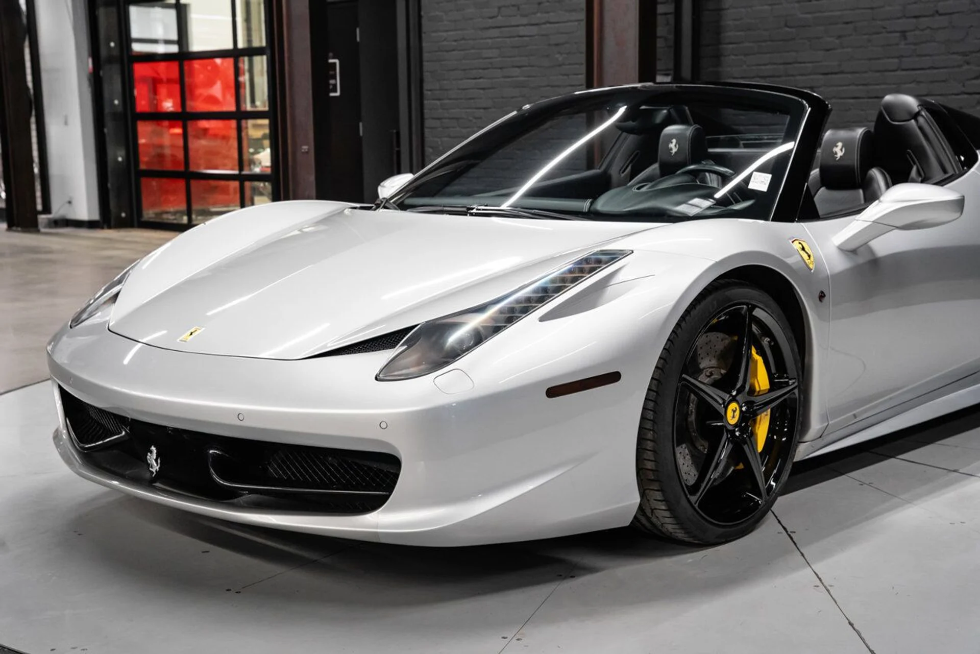 mph054_597348779_ferrari_458_italia_2013_5fd7626427