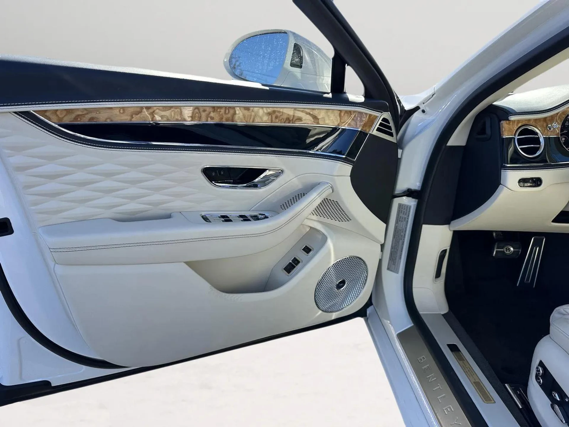 mph054_610882679_8fe2382a8d725f8b959190d7309cbe4d_d0717b51f4