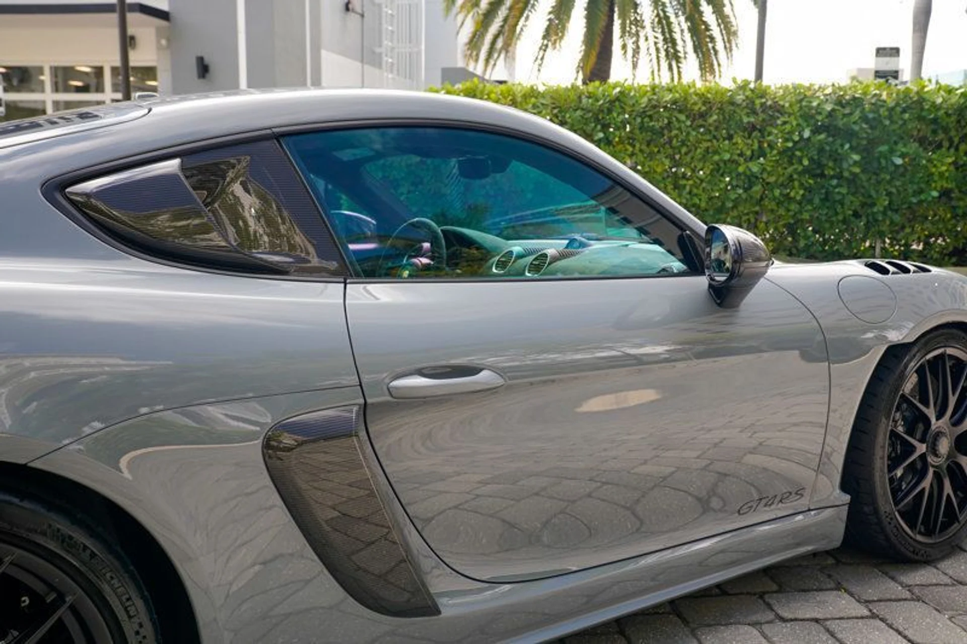 mph054_648536763_22949520_55_800_fd80c62537