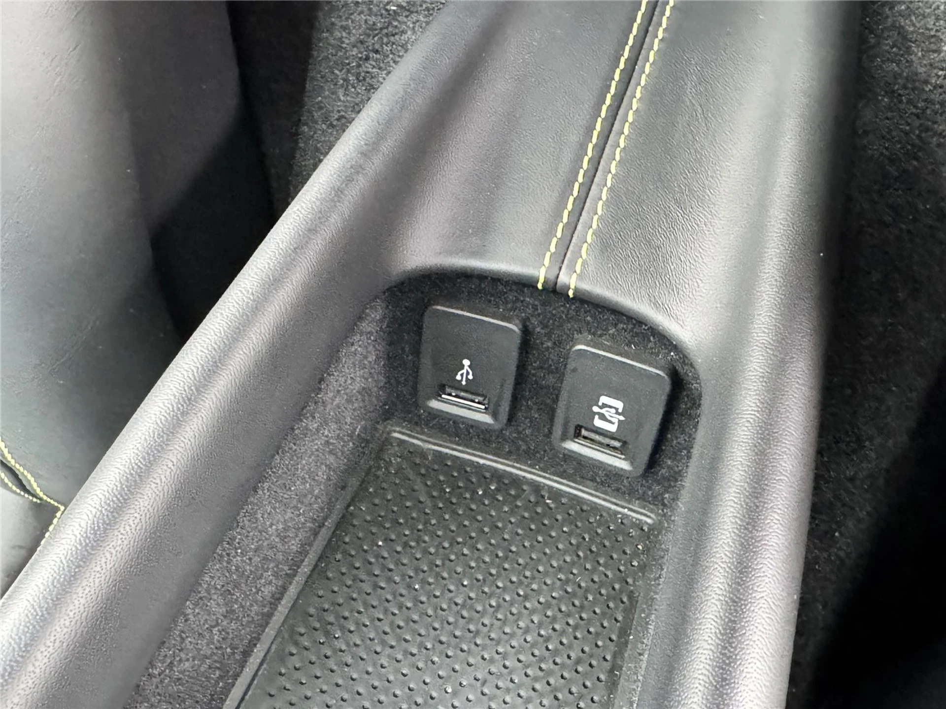 mph054_653875289_c82bfe0e45484a0f2a61d157faf98585_b754bc2c7a