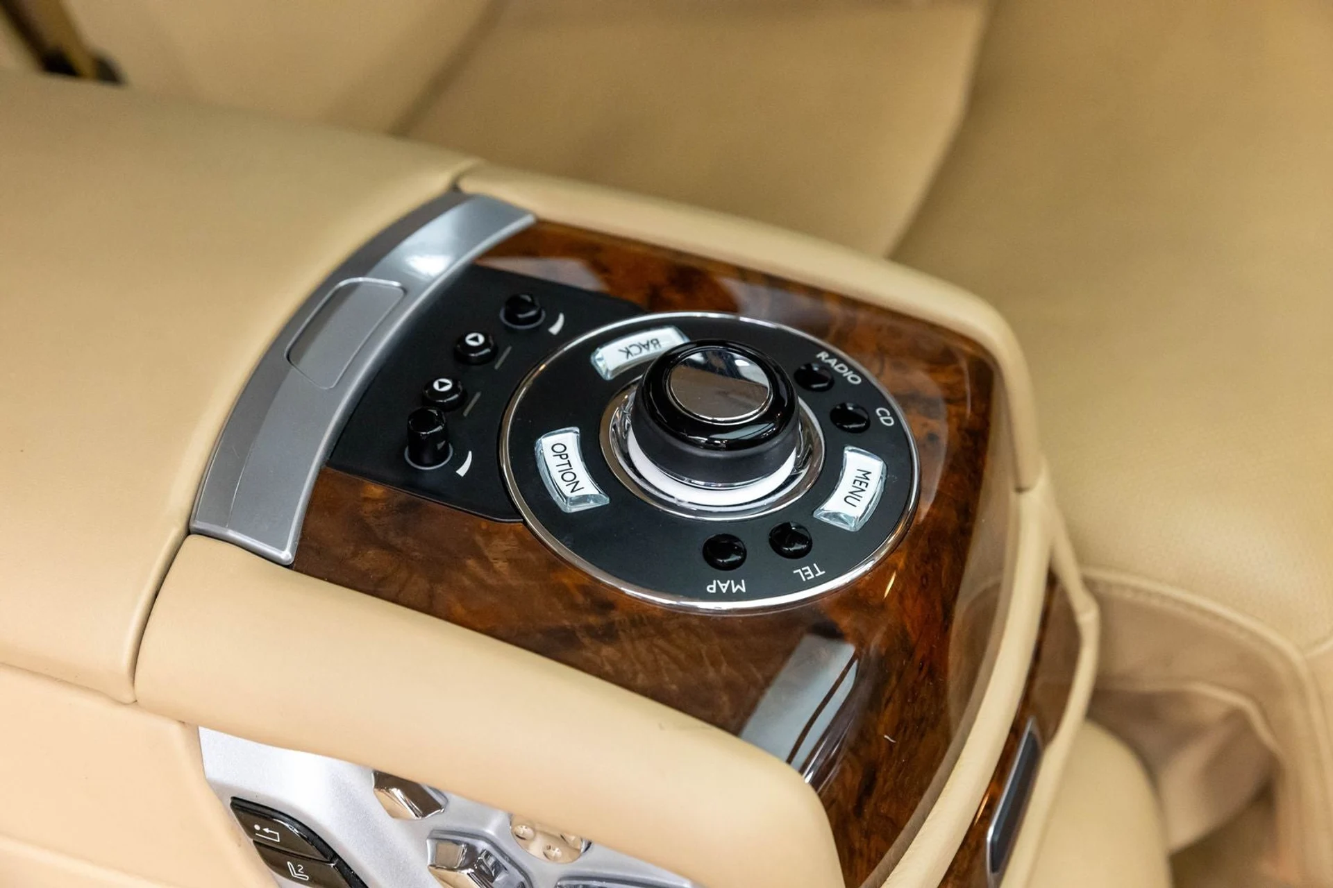 mph054_661110419_55_77332e9774