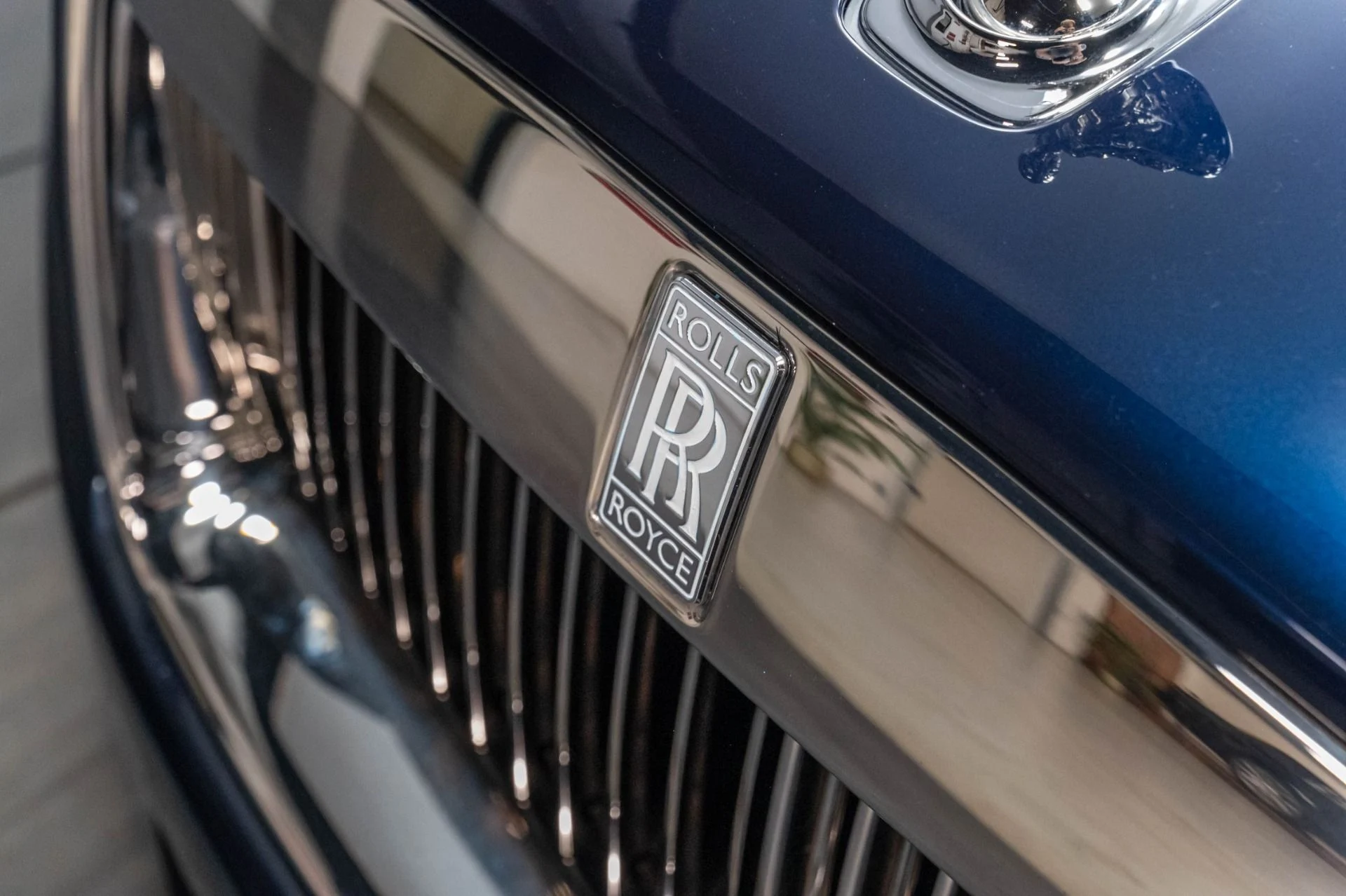 mph054_661404012_Used_2018_Rolls_Royce_Ghost_Base_1786492649_293859f879