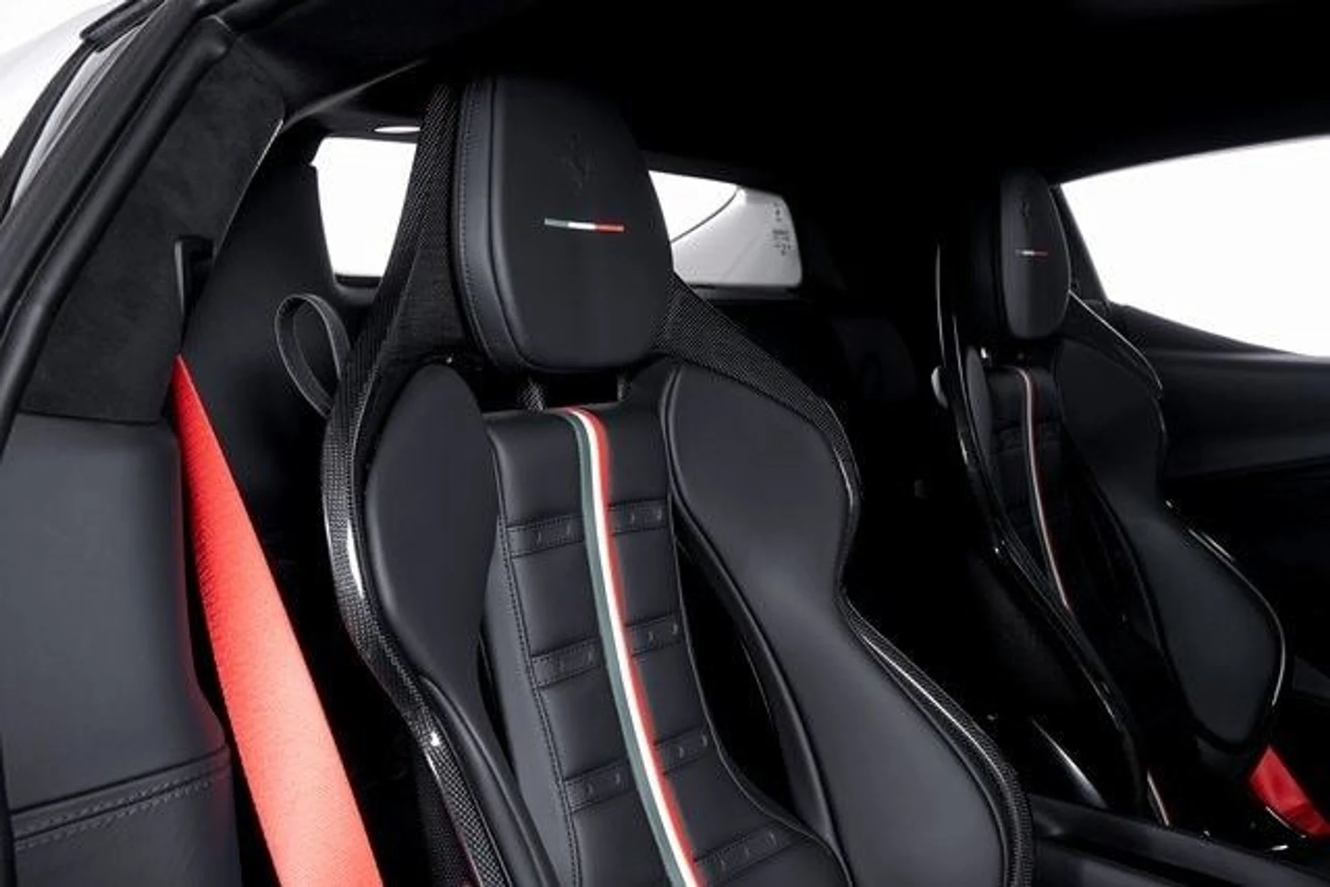 mph054_684009674_e47712d97170910c923f86ac45a9e931x_c54418b371