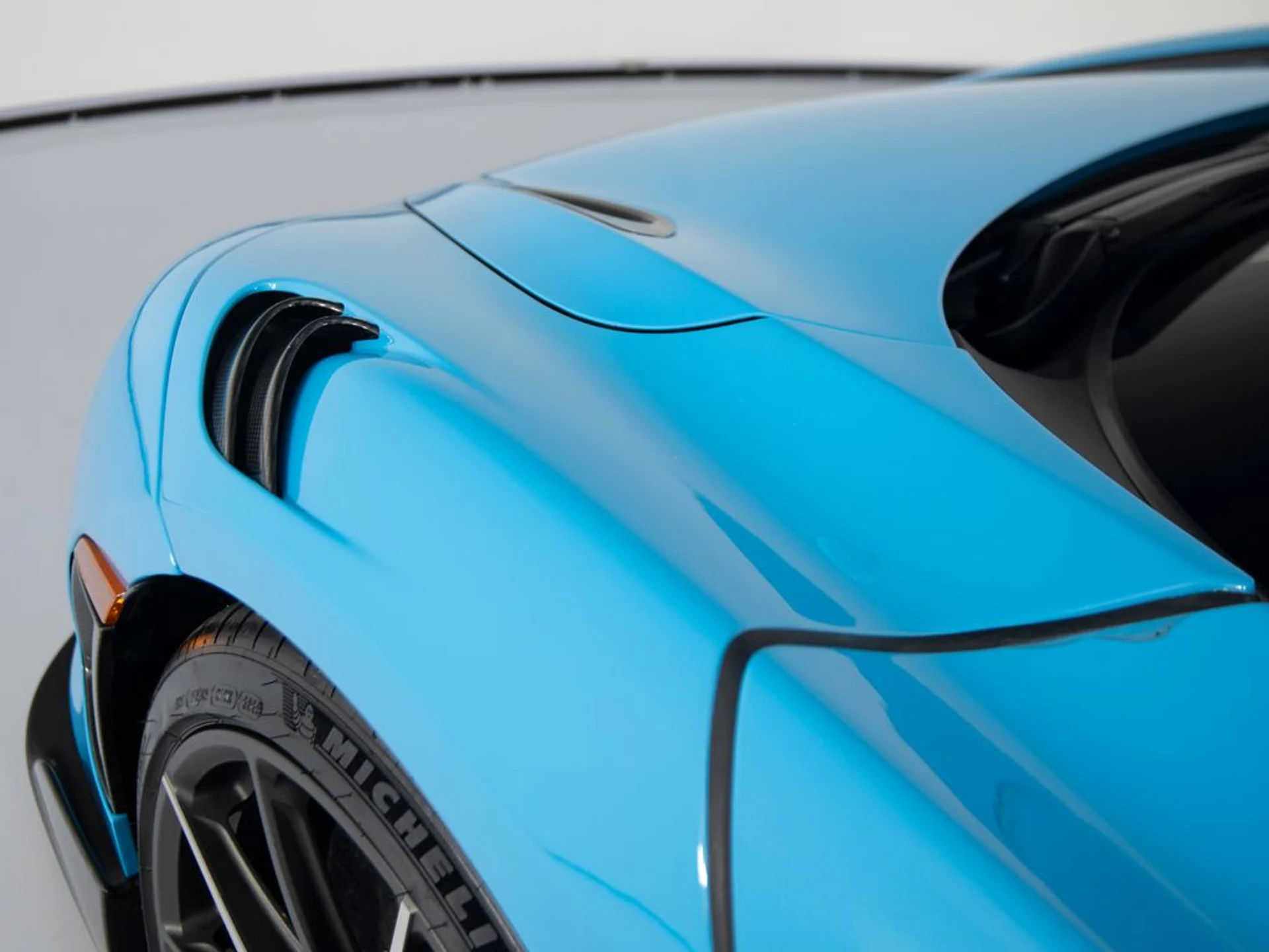 mph054_690107428_37b8acb0b2a1d5ef328d9cdb785c9038x_d33ae84e41