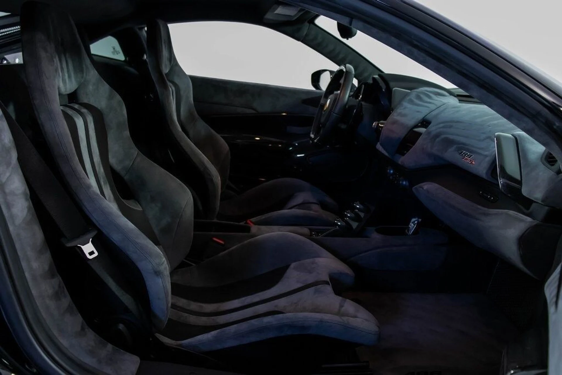 mph054_731499774_119ab203ae8237bb2e611bbb9f9d6828x_be1b9cd5f1