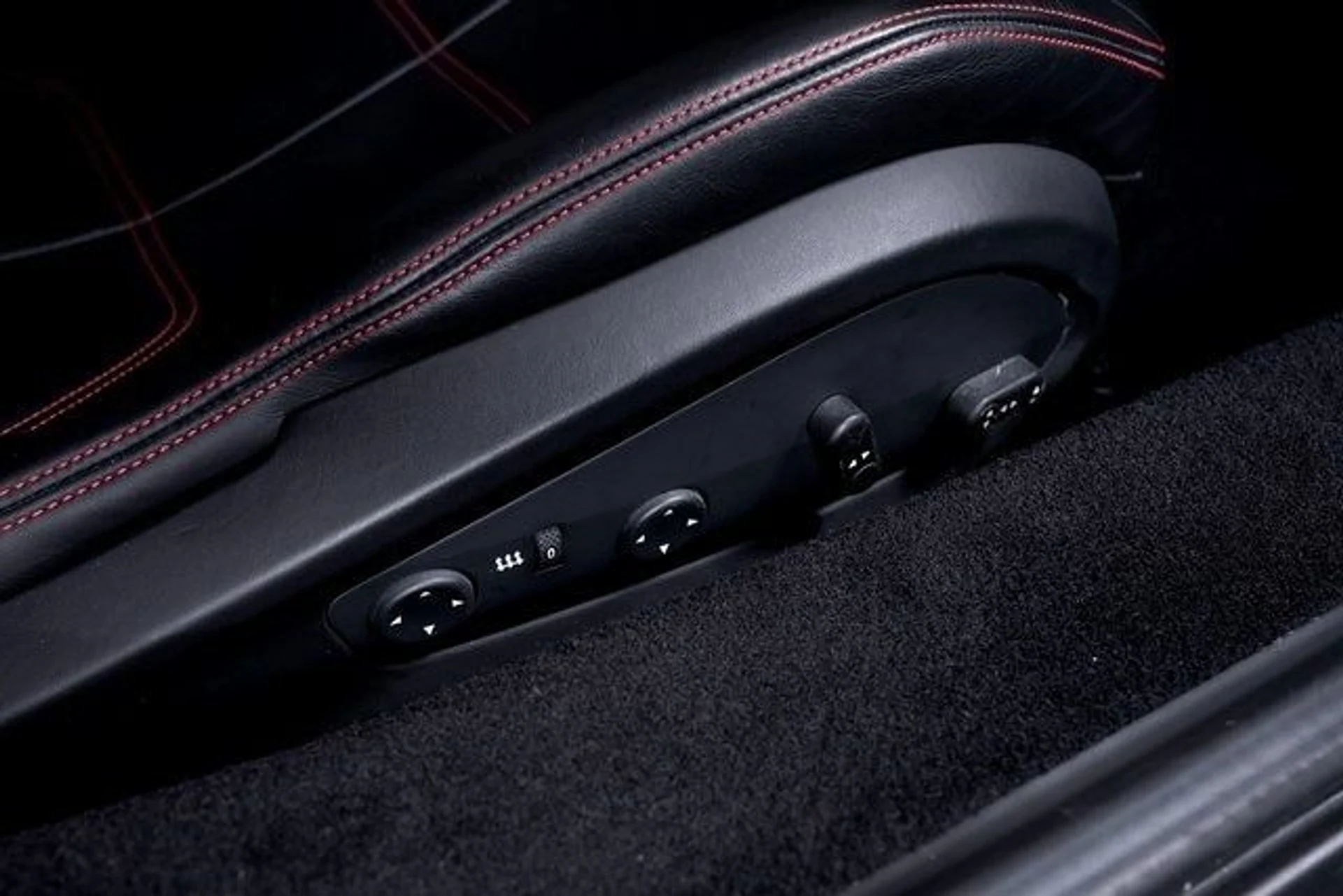 mph054_744567654_af2281279b970e067df9e357c57c9ae2x_806aef4422