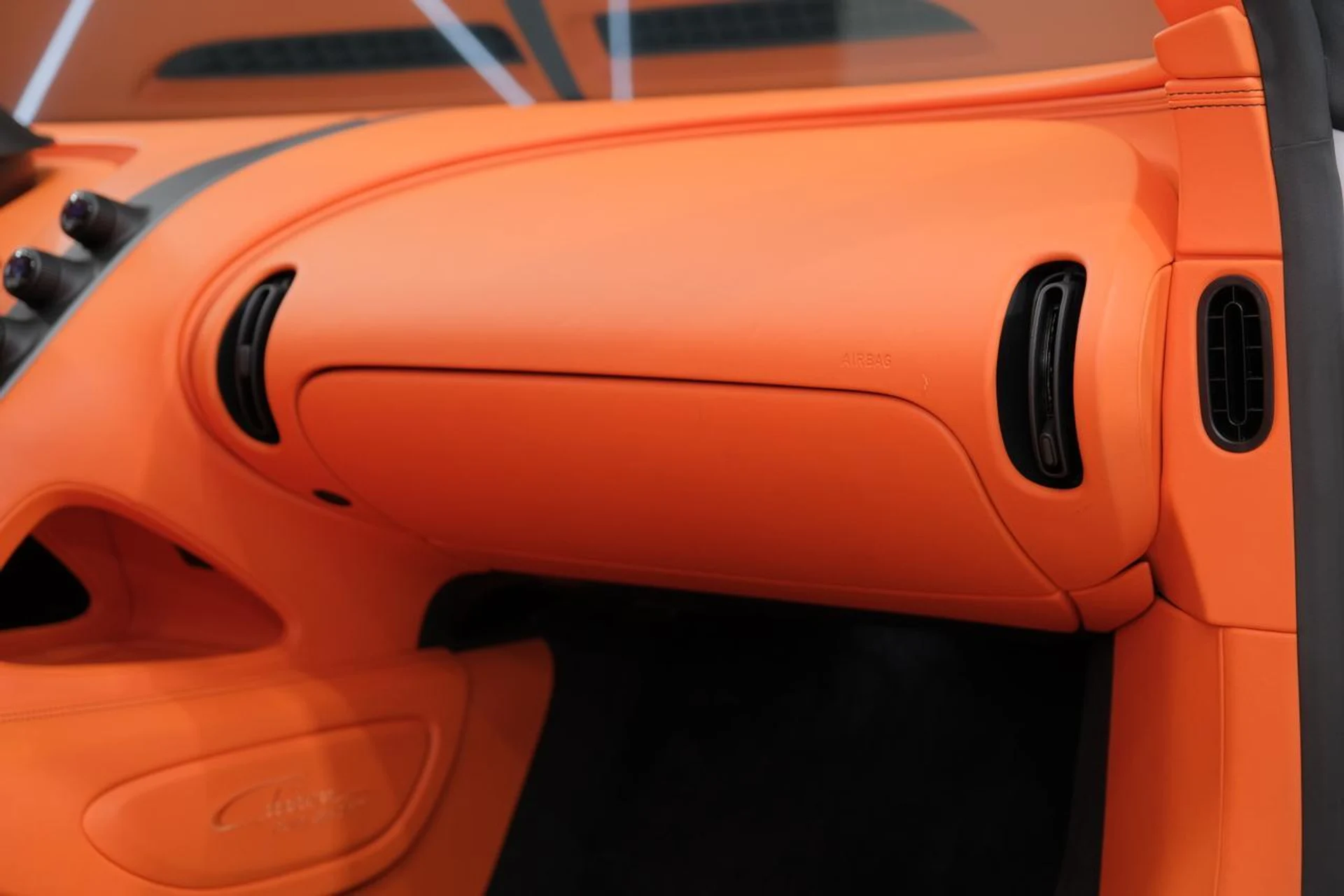 mph054_750699992_a8808354490d3cc1e4e6b53df49ca8a7_bbd68b5efa