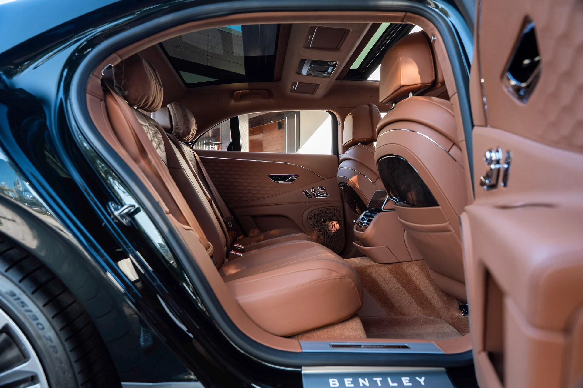 mph054_771891347_489302490_698435656d31c9793f9d07d1_209256fda4