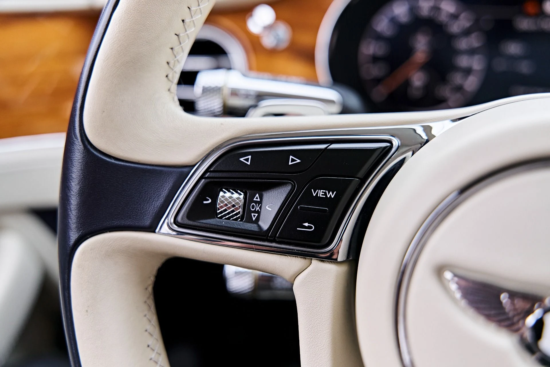 mph054_782136528_Used_2020_Bentley_Continental_GT_V8_1784052064_46a18cef90