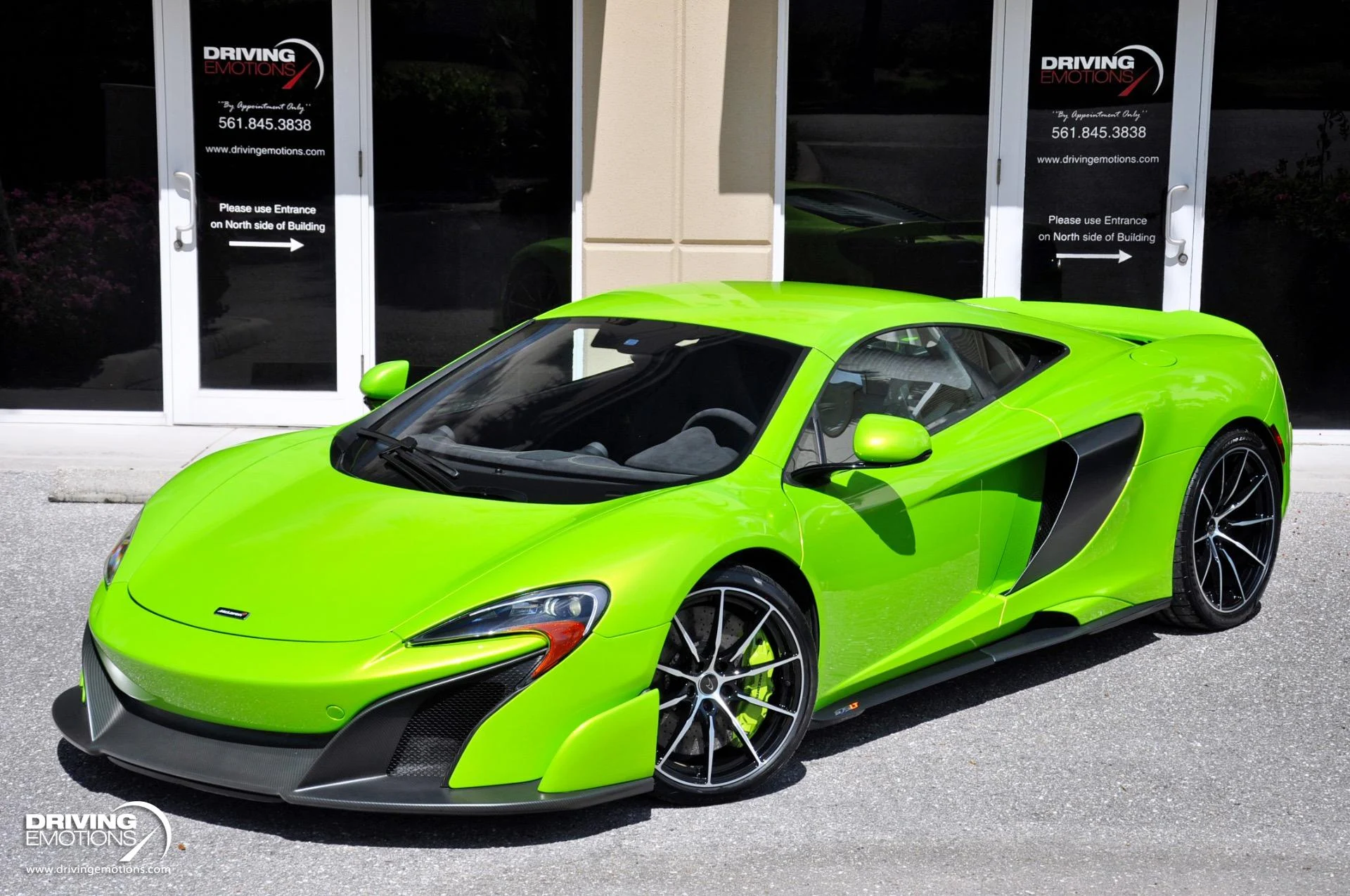 mph054_791176010_855_p55_l_a98709201f