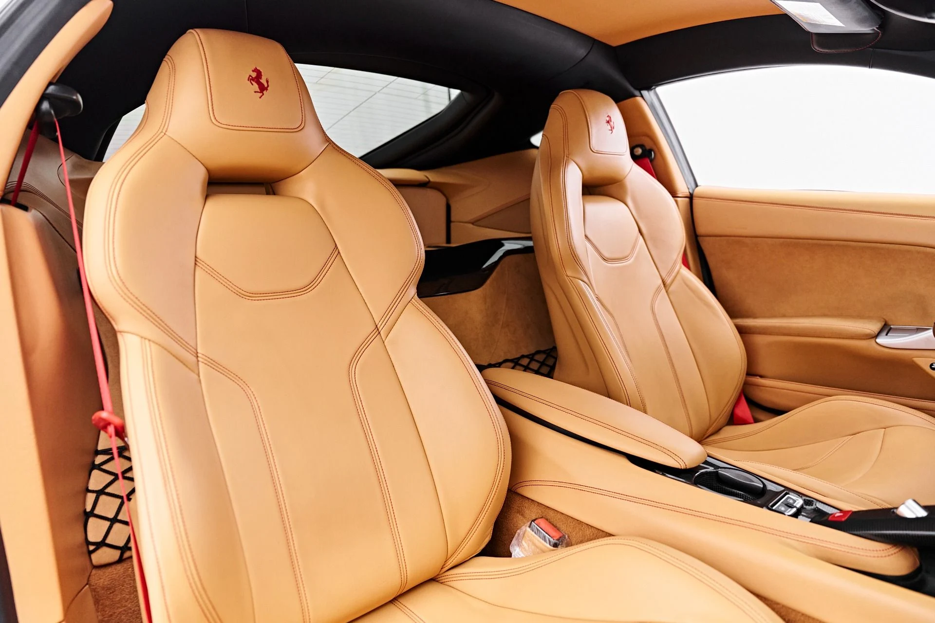 mph054_83324249_Used_2014_Ferrari_F12_Berlinetta_1785289832_6004d36efd