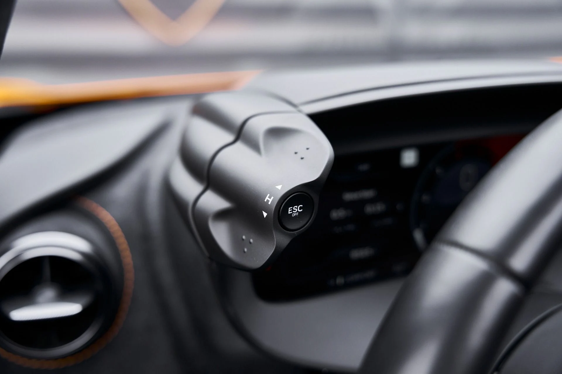 mph054_836921435_Used_2024_Mc_Laren_750_S_1769135114_5b69c6a348