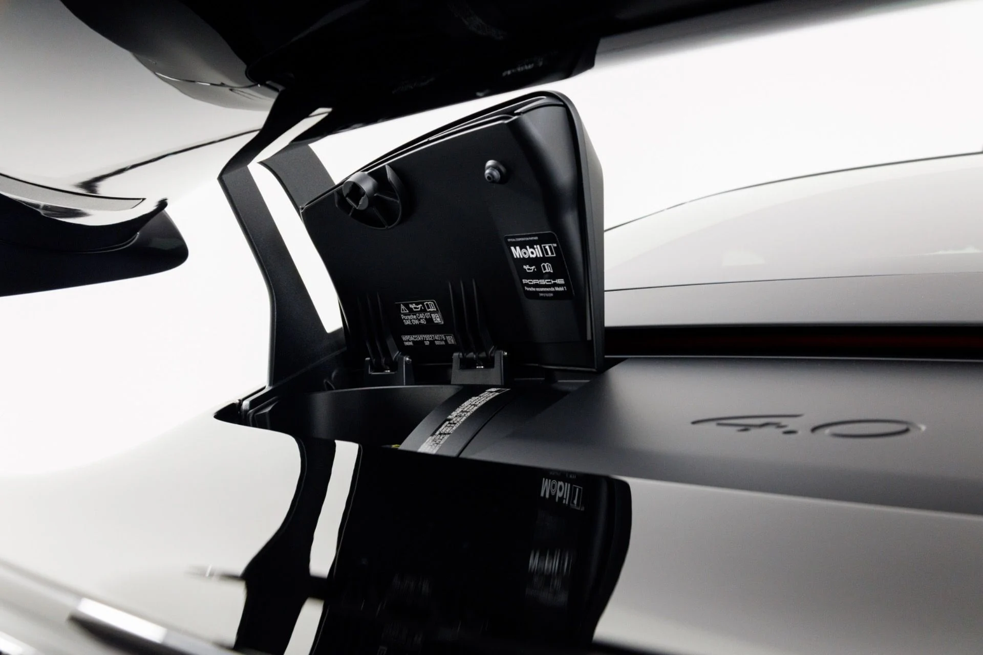 mph054_838448723_Used_2025_Porsche_911_GT_3_1777072064_e9db6a3a98