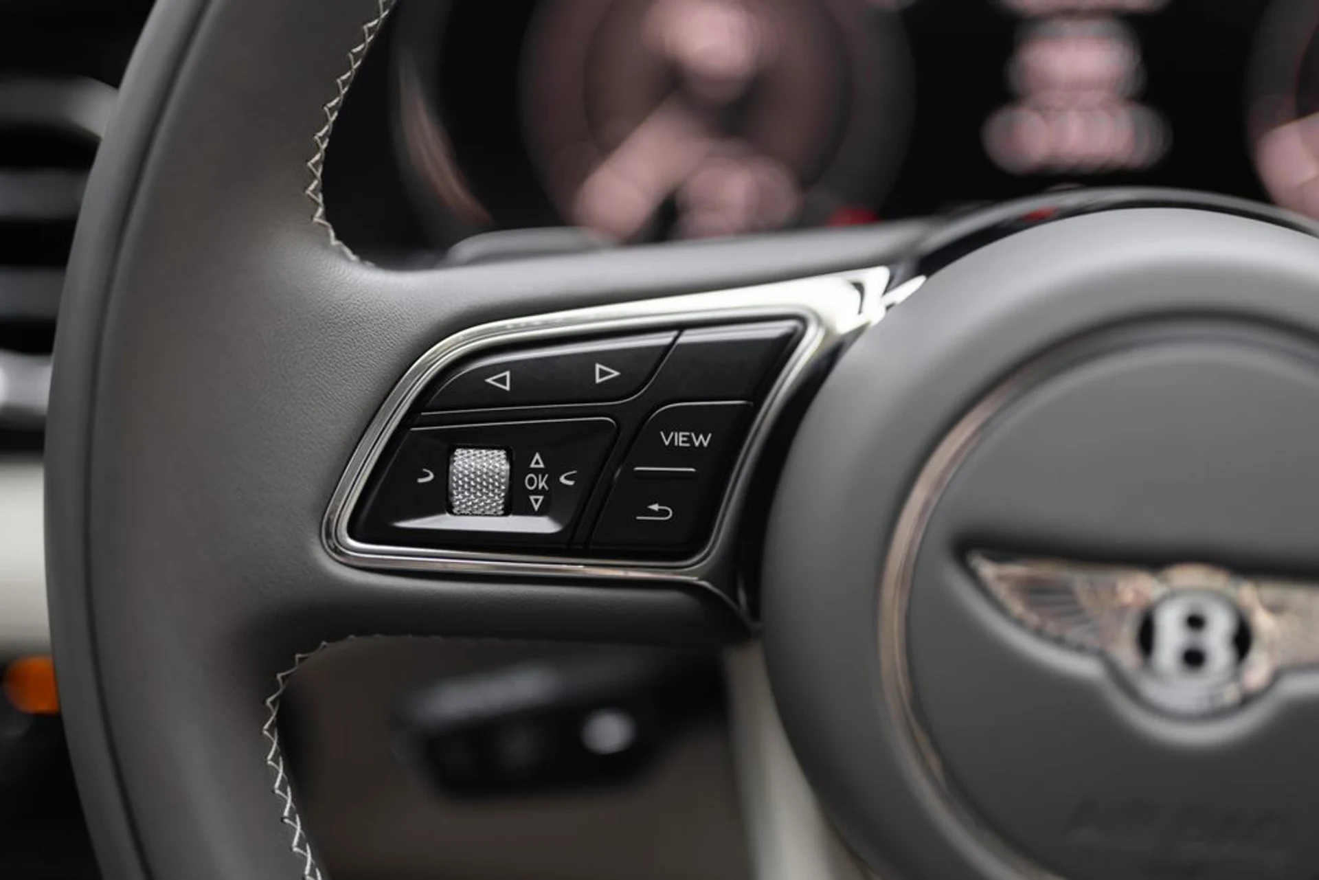 mph054_845190666_f64e061256de2d18e0c3282765f6dd8ax_92adedbb37