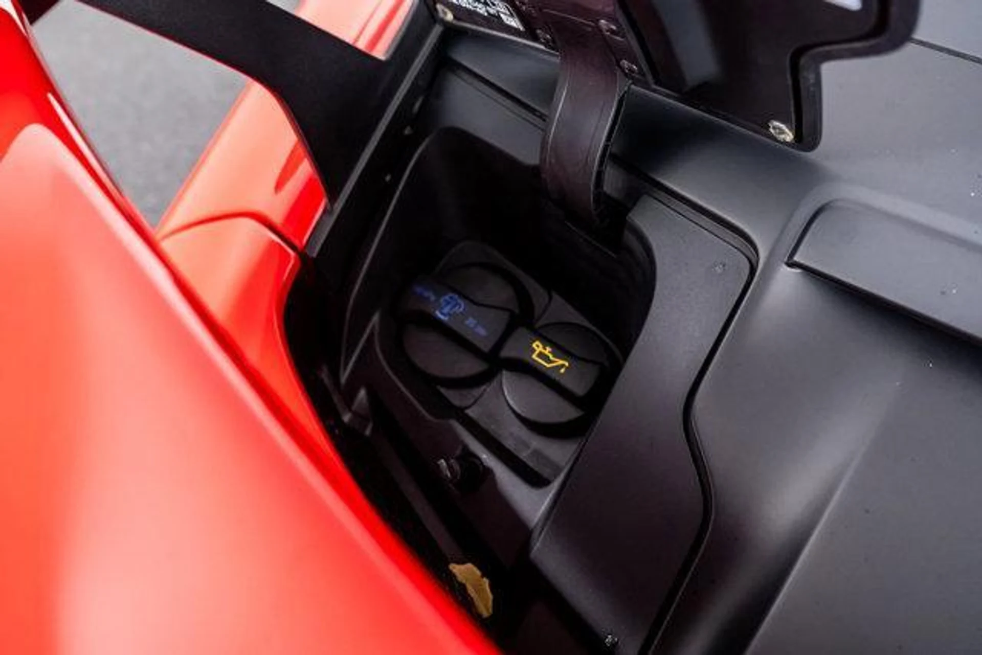 mph054_853673475_AHV_Tt1j_GJ_Zhqi_Nb_Jgv_H5cnx9_Bx_U_7d9b35f532