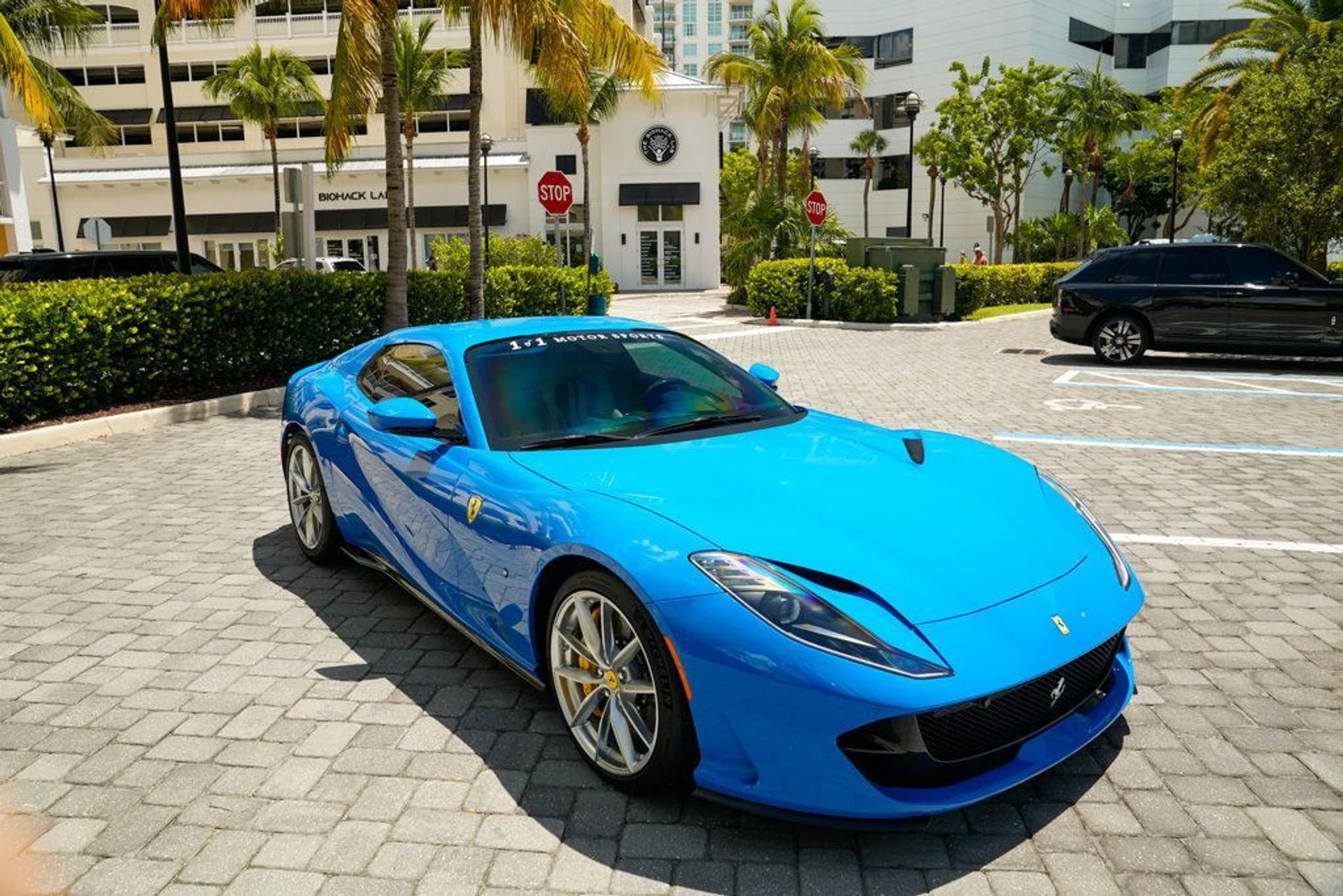 mph054_855339223_used_2022_ferrari_812_gts_convertible_14354_22898644_55_1024_6ef133bfeb