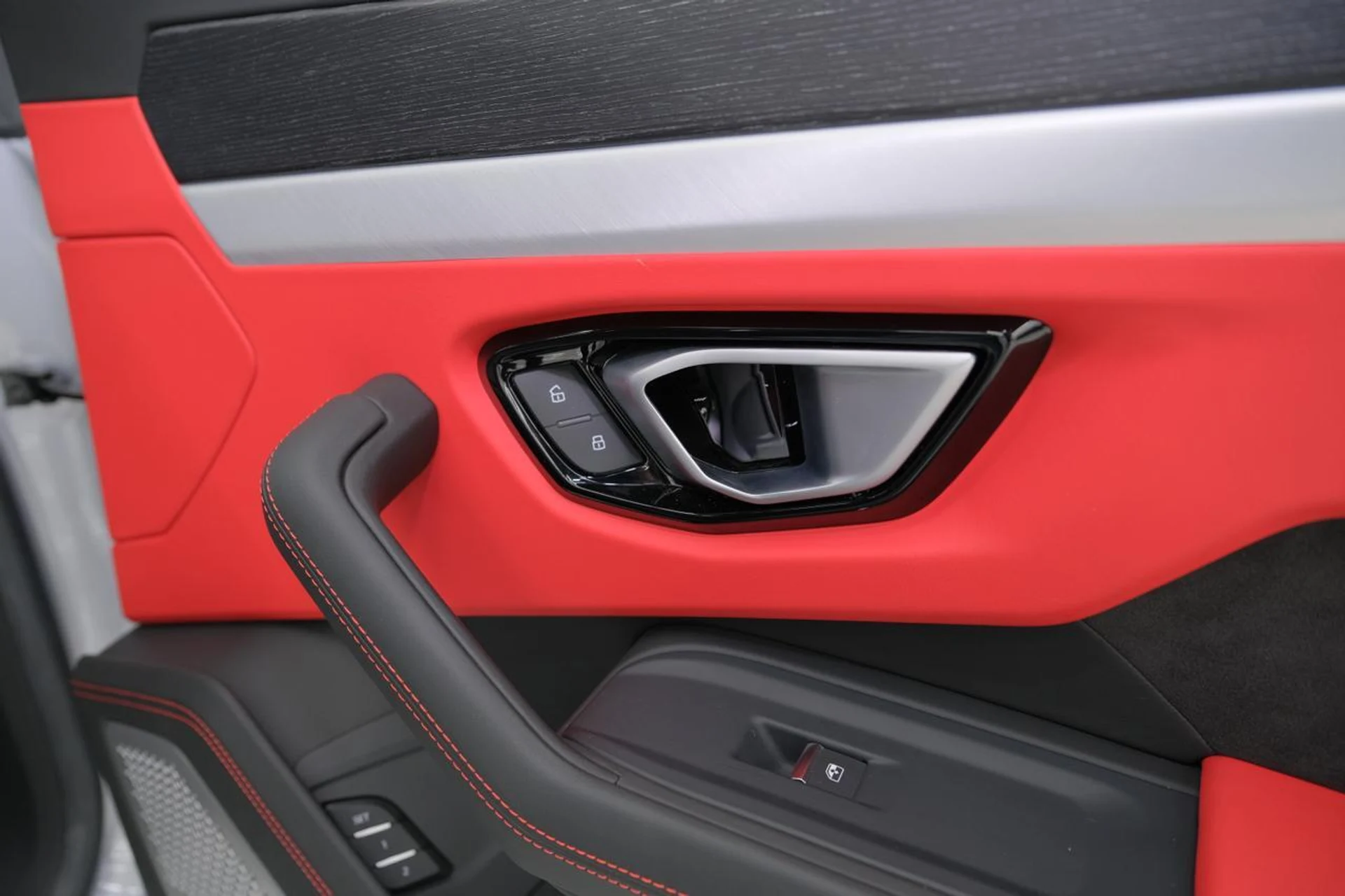 mph054_86161498_75ef796fcacc8bf8b0bb800a45cf5373_d0b43236eb