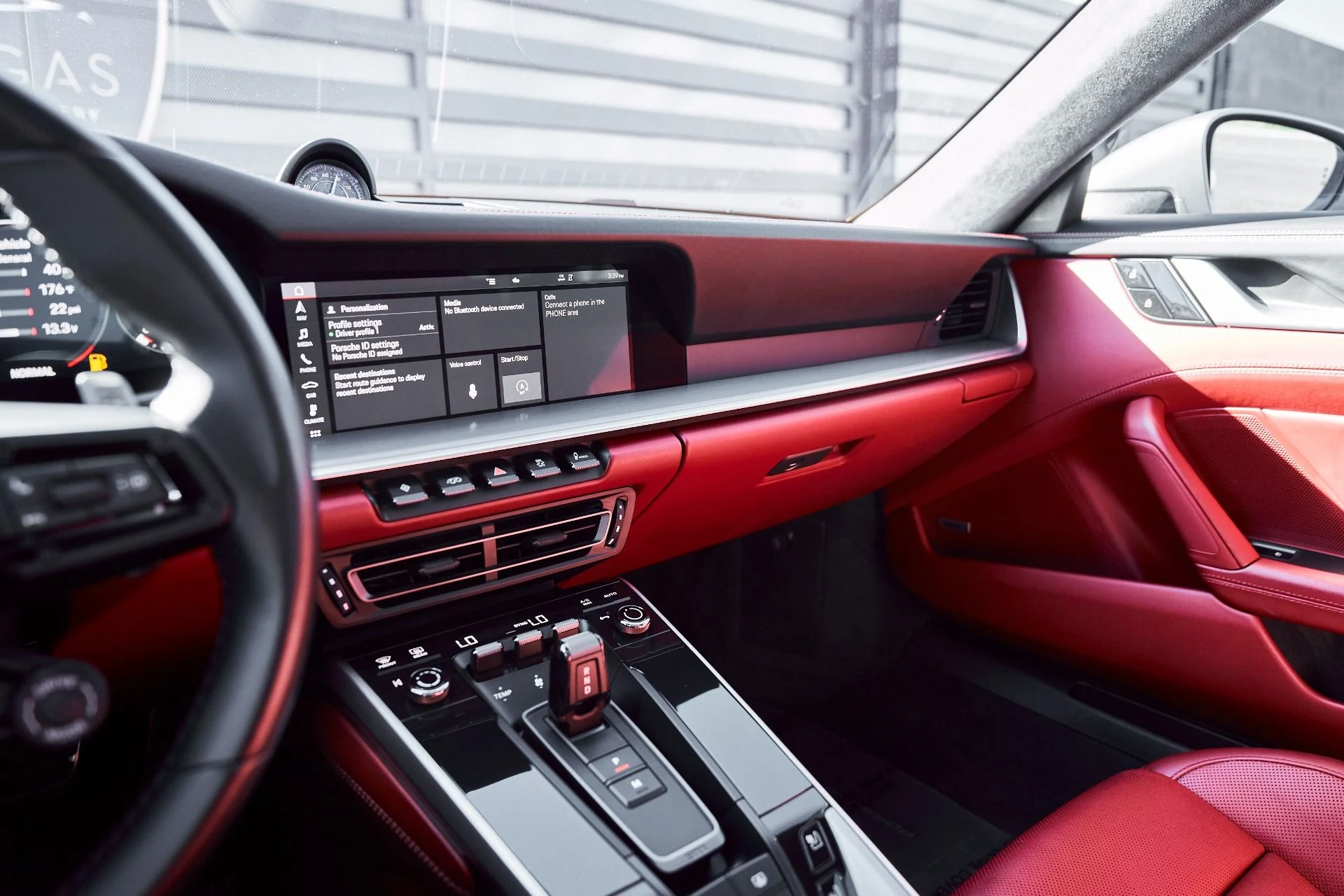 mph054_879778204_Used_2021_Porsche_911_Turbo_S_1773694271_7a48f76142