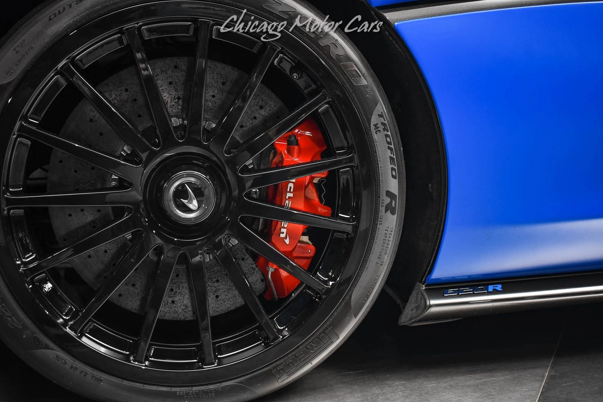 mph054_88067823_12980_p55_l_59061efca4