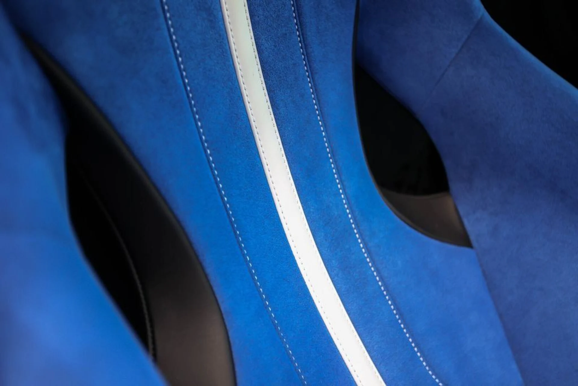 mph054_896771940_dc8a84df8106c5a80781b9b540f35246_516464cd84