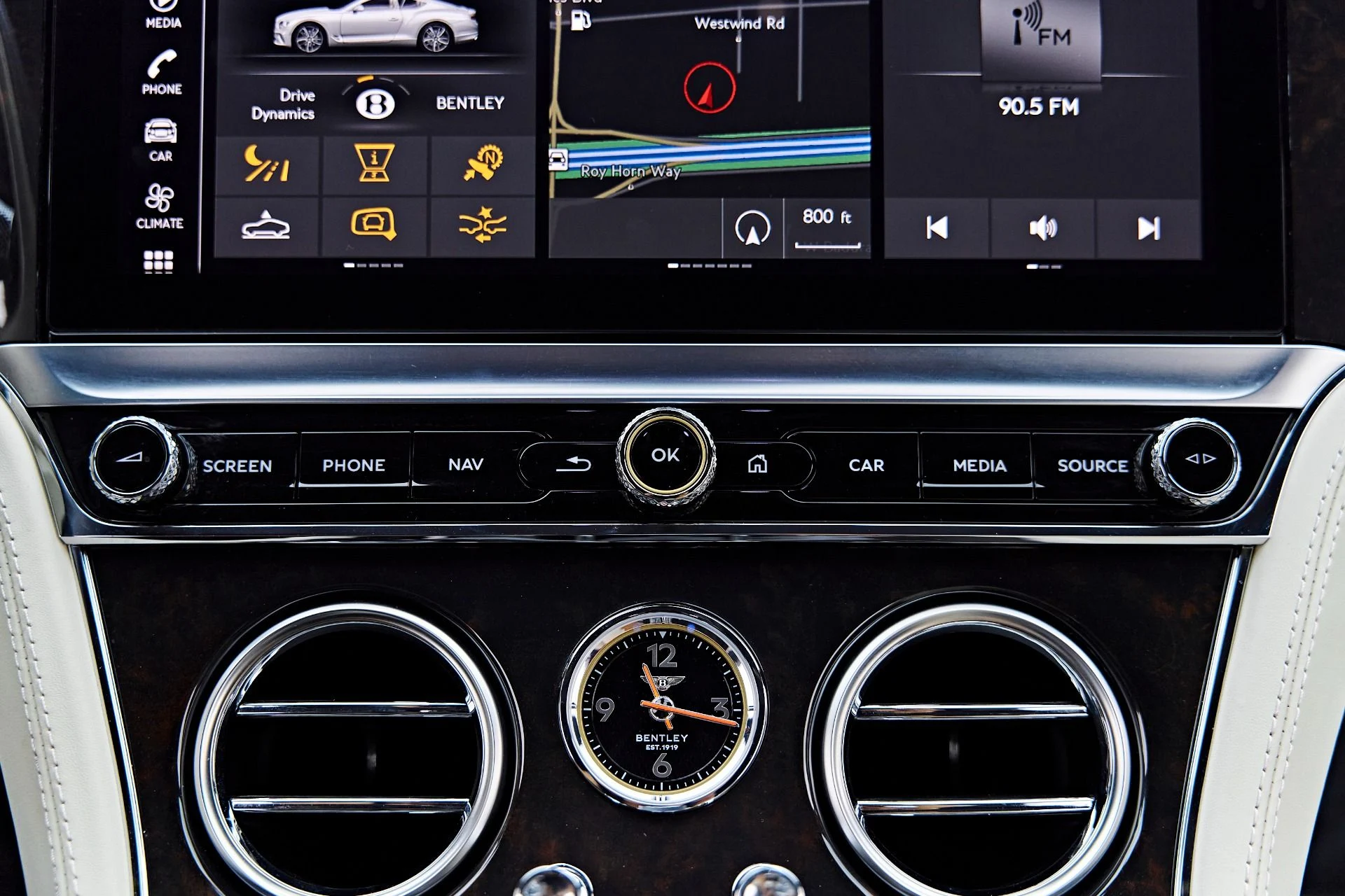 mph054_931529899_Used_2022_Bentley_Continental_GT_V8_1790367767_9201af45b3