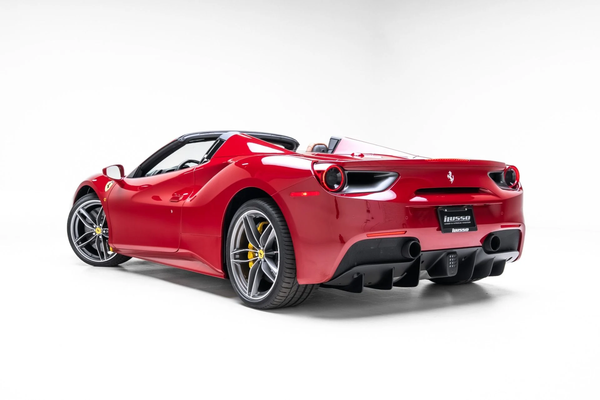 mph054_935163625_Used_2019_Ferrari_488_Spider_1773085874_f59c035c35