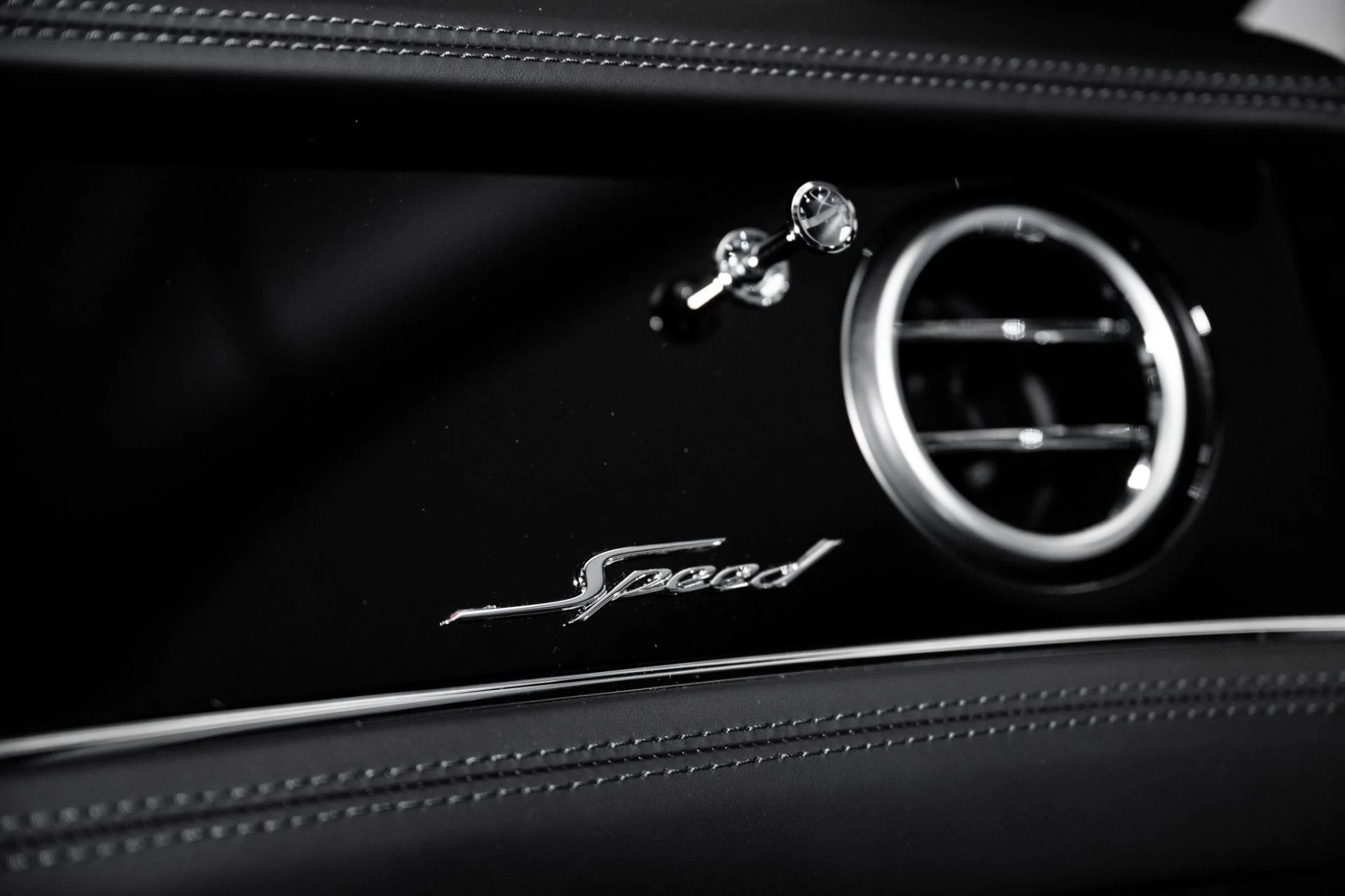 mph054_935609620_Used_2024_Bentley_Flying_Spur_Speed_1741190012_7fe5fa8052