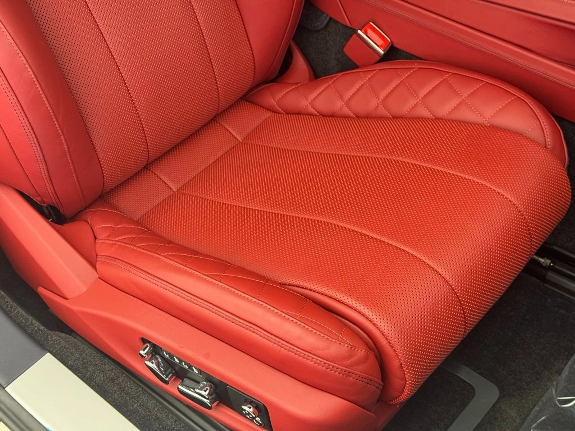 mph054_935685013_szrbl3xib8z7obkerlqkcgaa51sa_831053a6cd