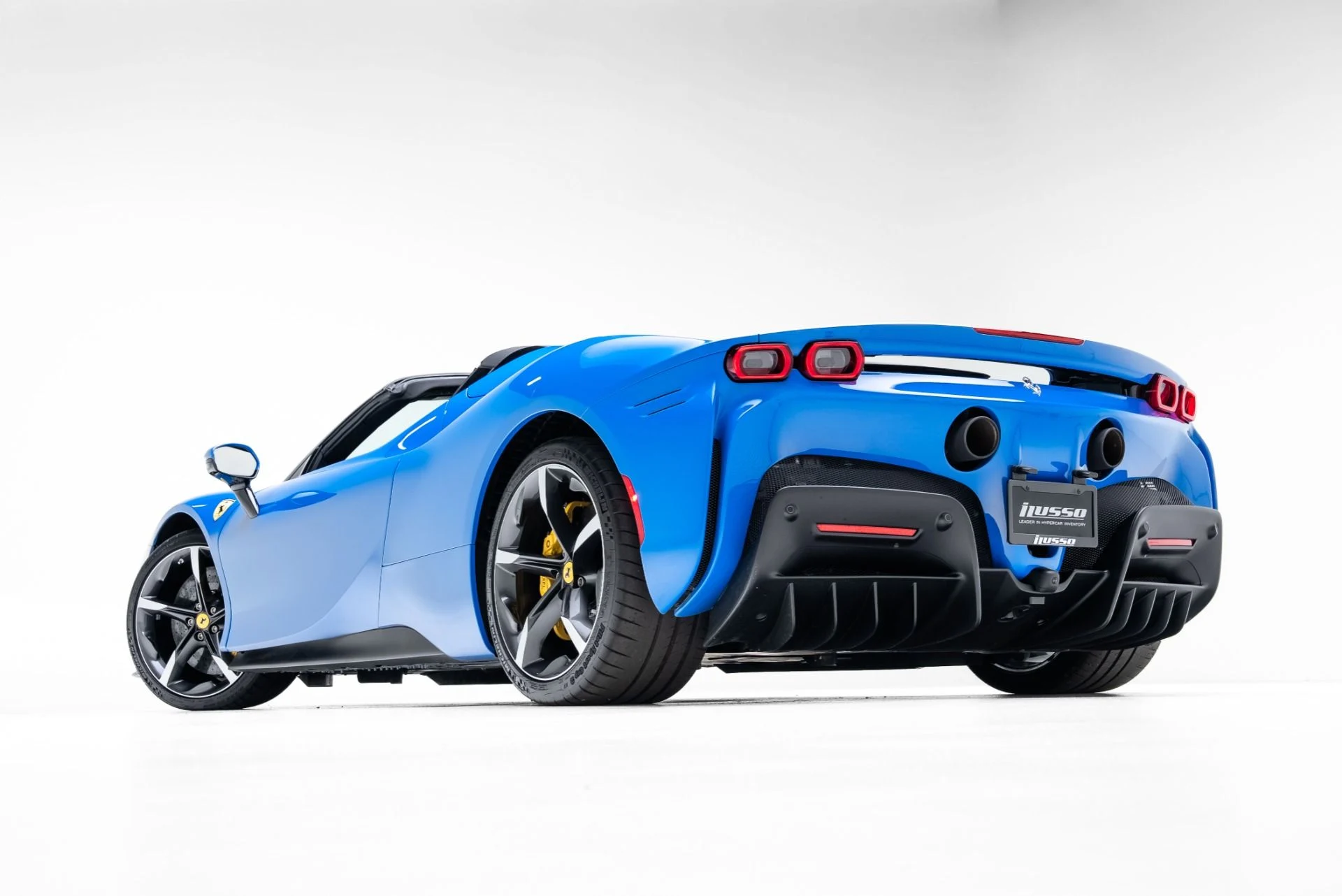 mph054_93877455_Used_2024_Ferrari_SF_90_Spider_1772738594_5cfaea31c3