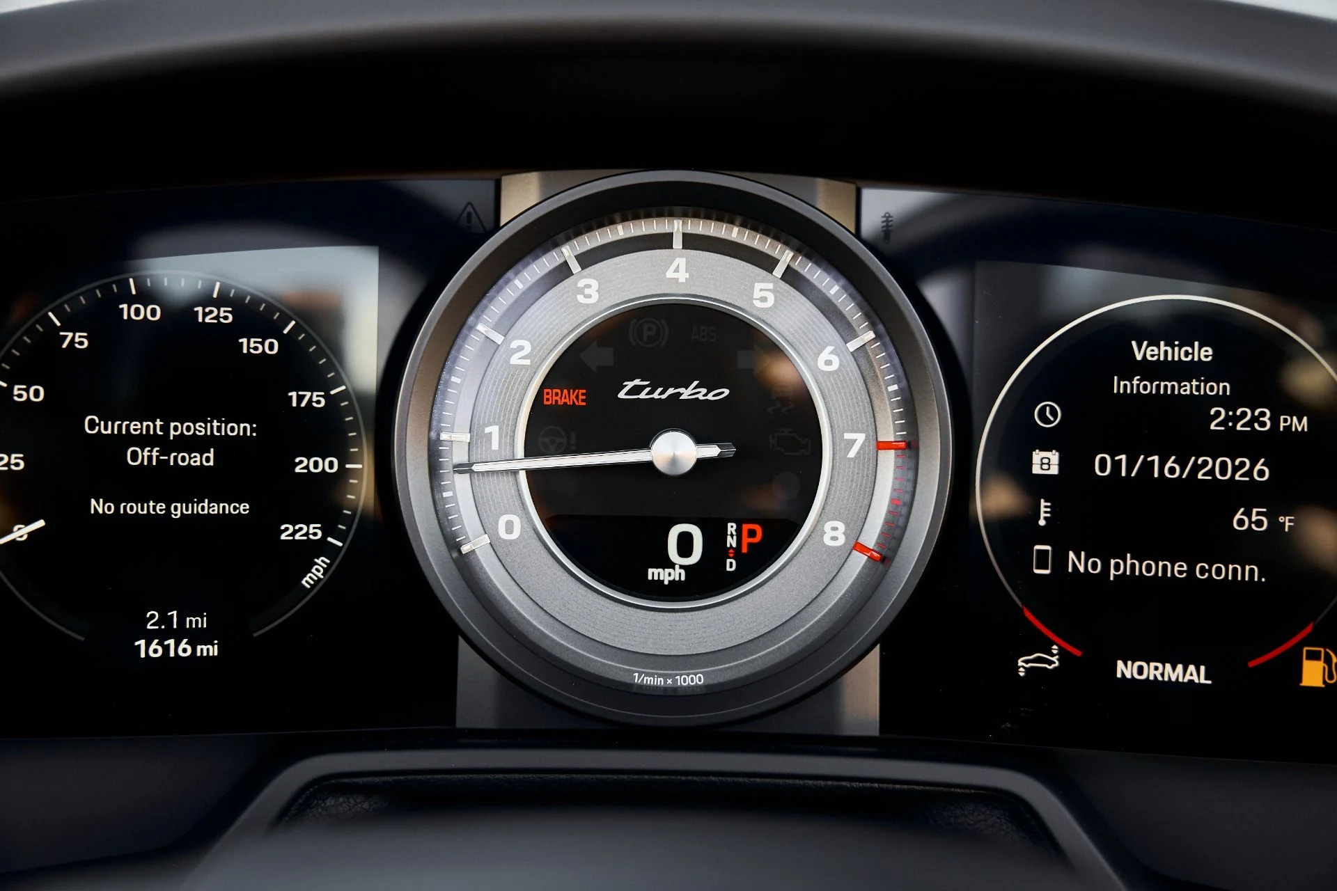 mph054_963002970_Used_2024_Porsche_911_Turbo_1768616402_aa965c4fd4