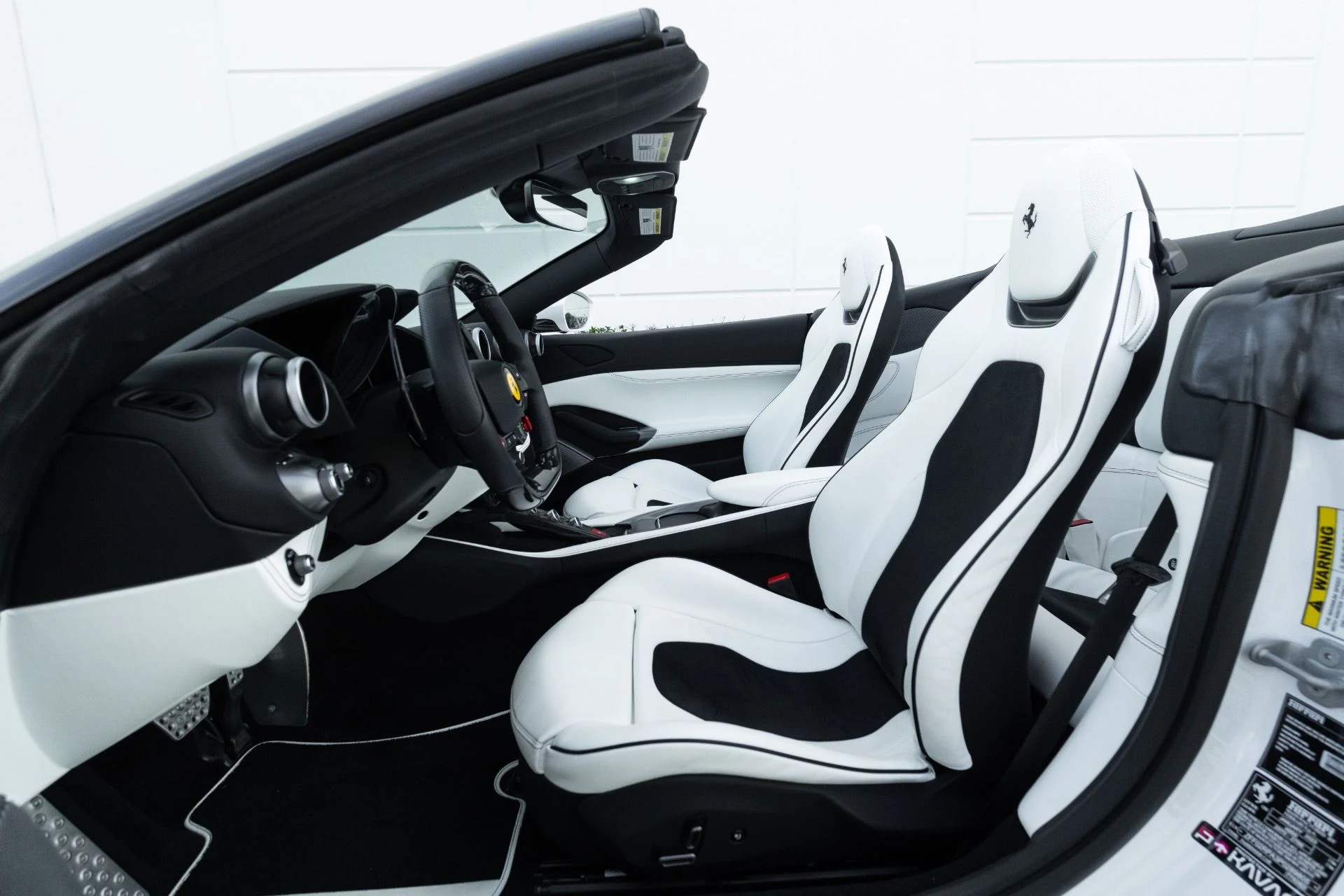 mph054_969340854_Used_2023_Ferrari_Portofino_M_1766185478_0709246067
