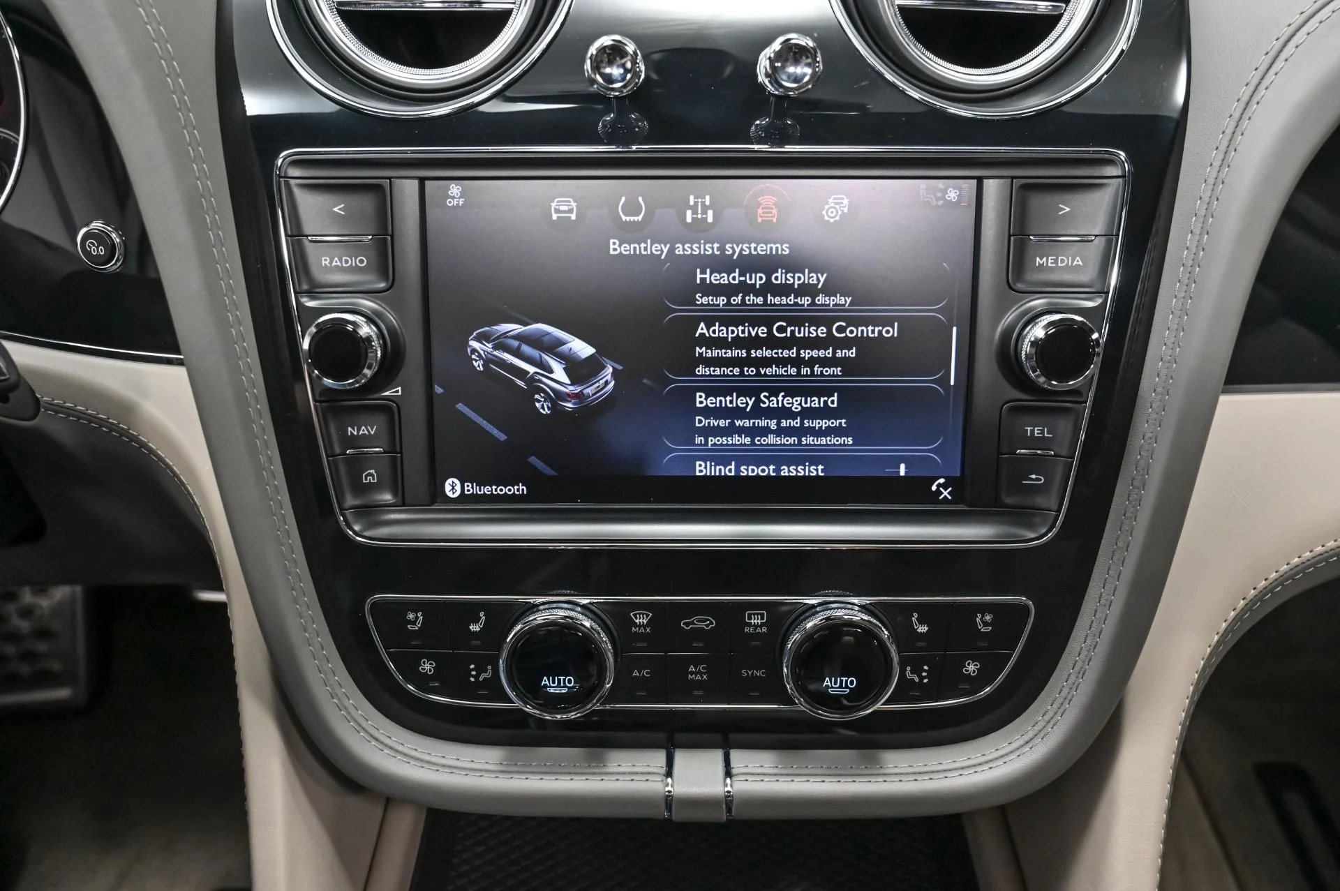mph054_97729350_Used_2018_Bentley_Bentayga_Mulliner_1757711699_c24d24b364