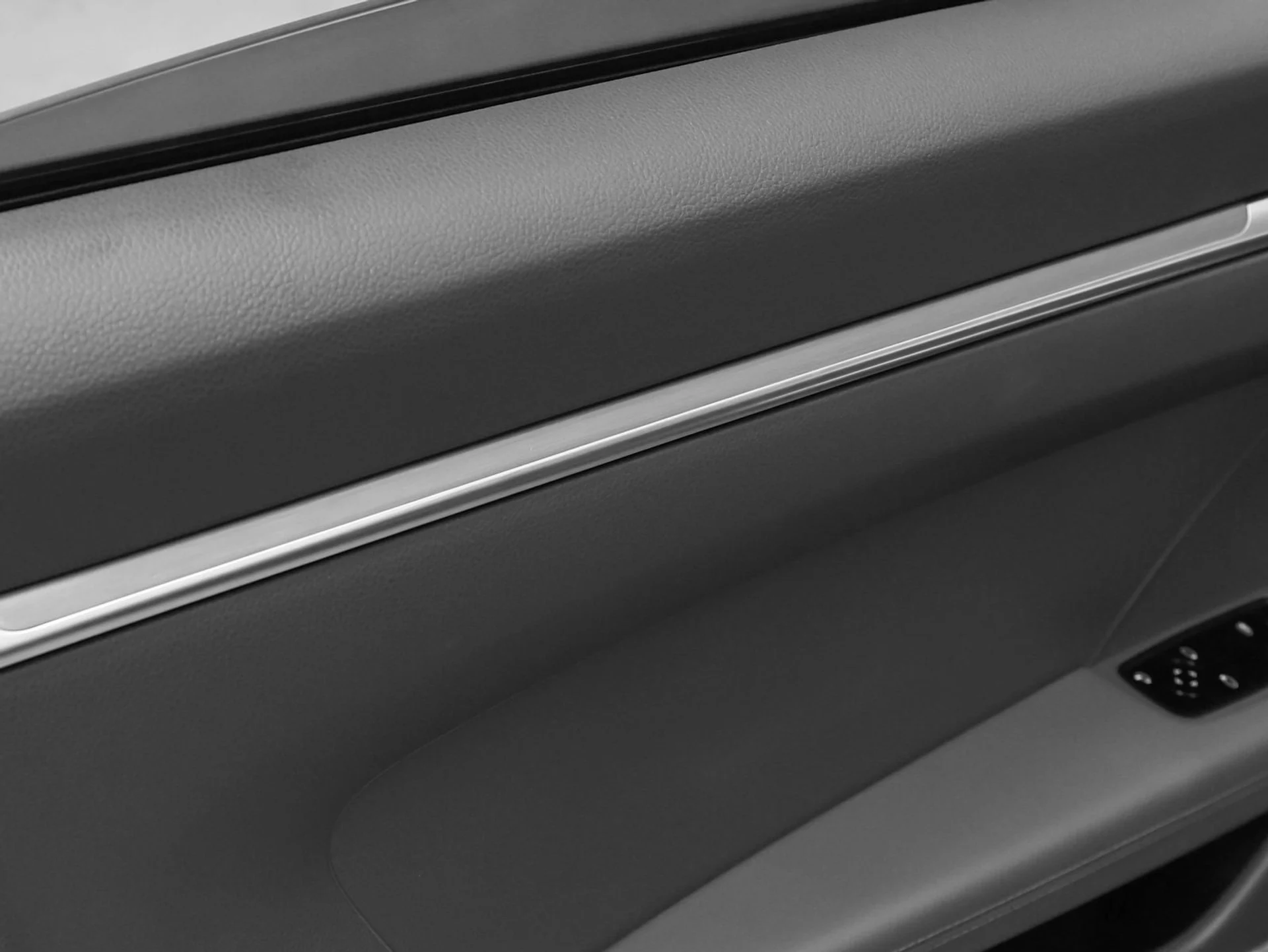 mph055_1039636985_56_916767a758