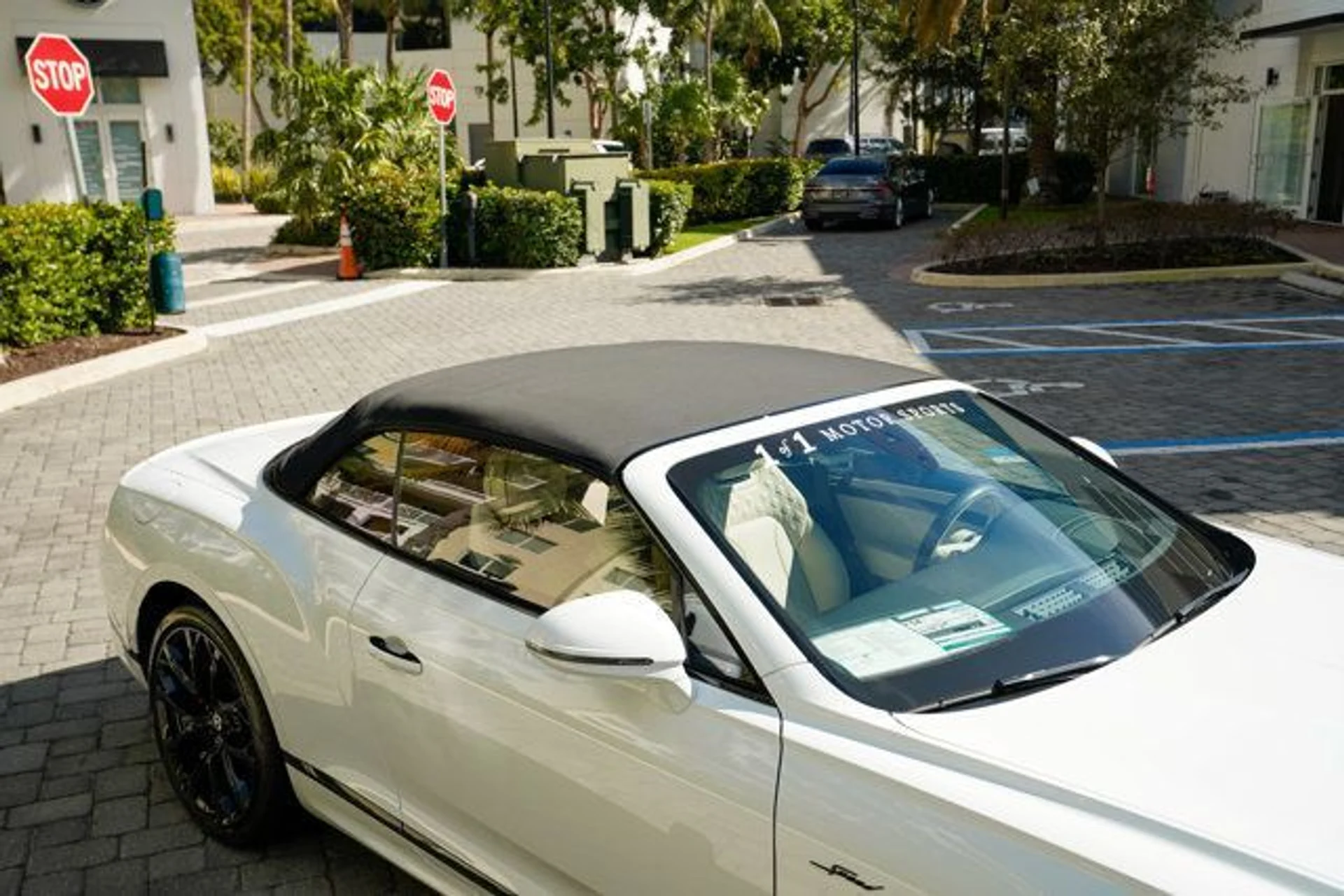 mph055_1040309854_22958239_56_640_2046db9032