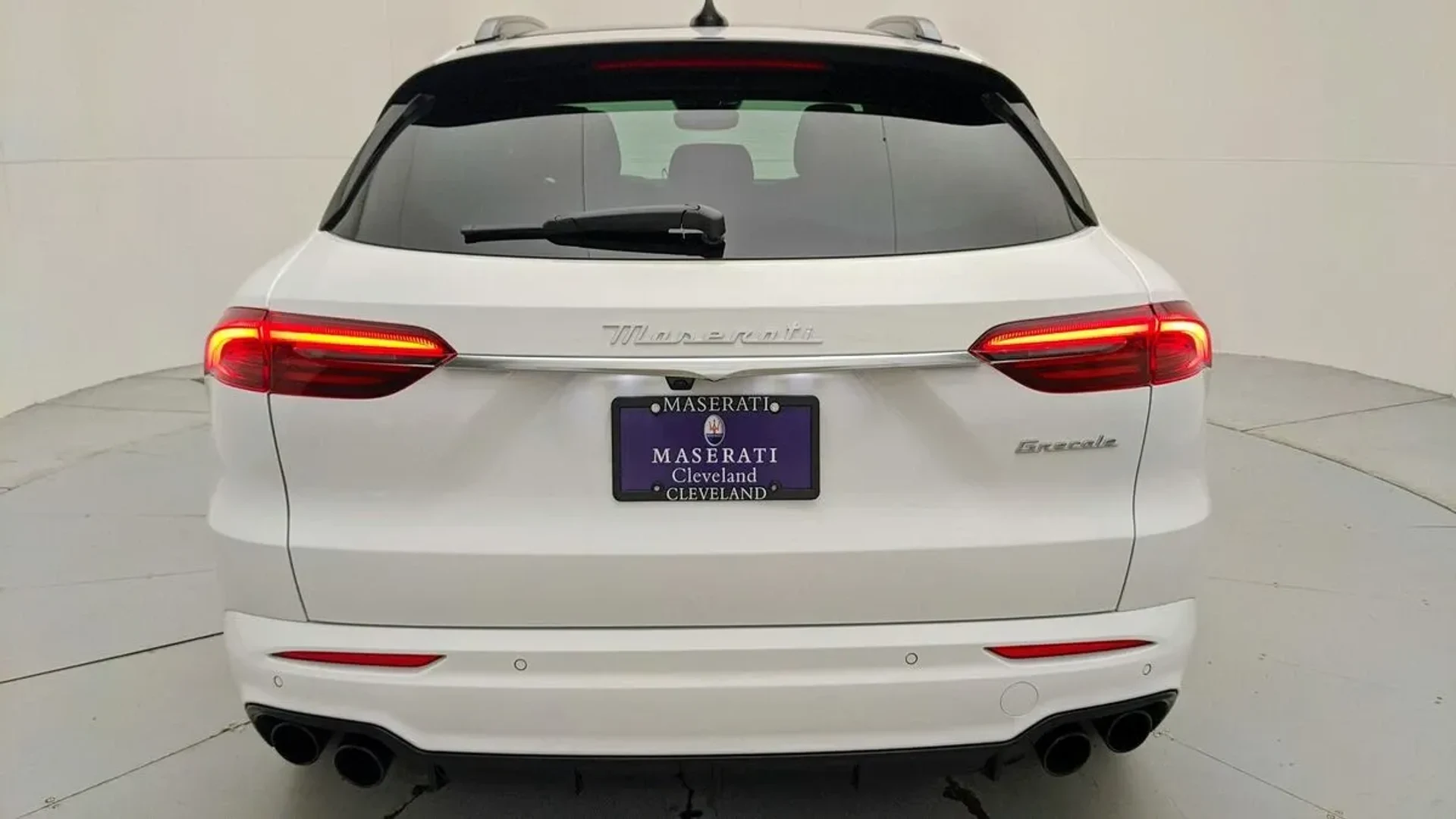 mph055_1063047117_ofdnm70t0bd8udar1wsk3bi9zu5a_b442032927