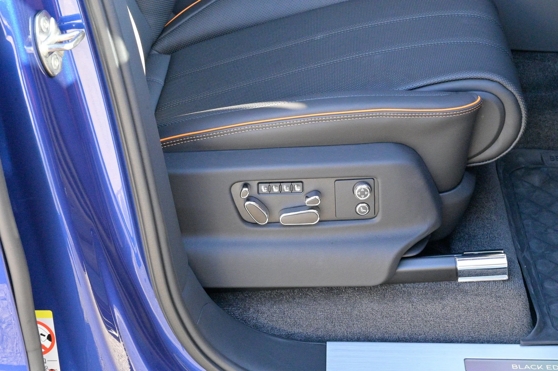 mph055_1127664710_e09d32f3890f4b25b5e9989df3bf7d37_ee3884ad16