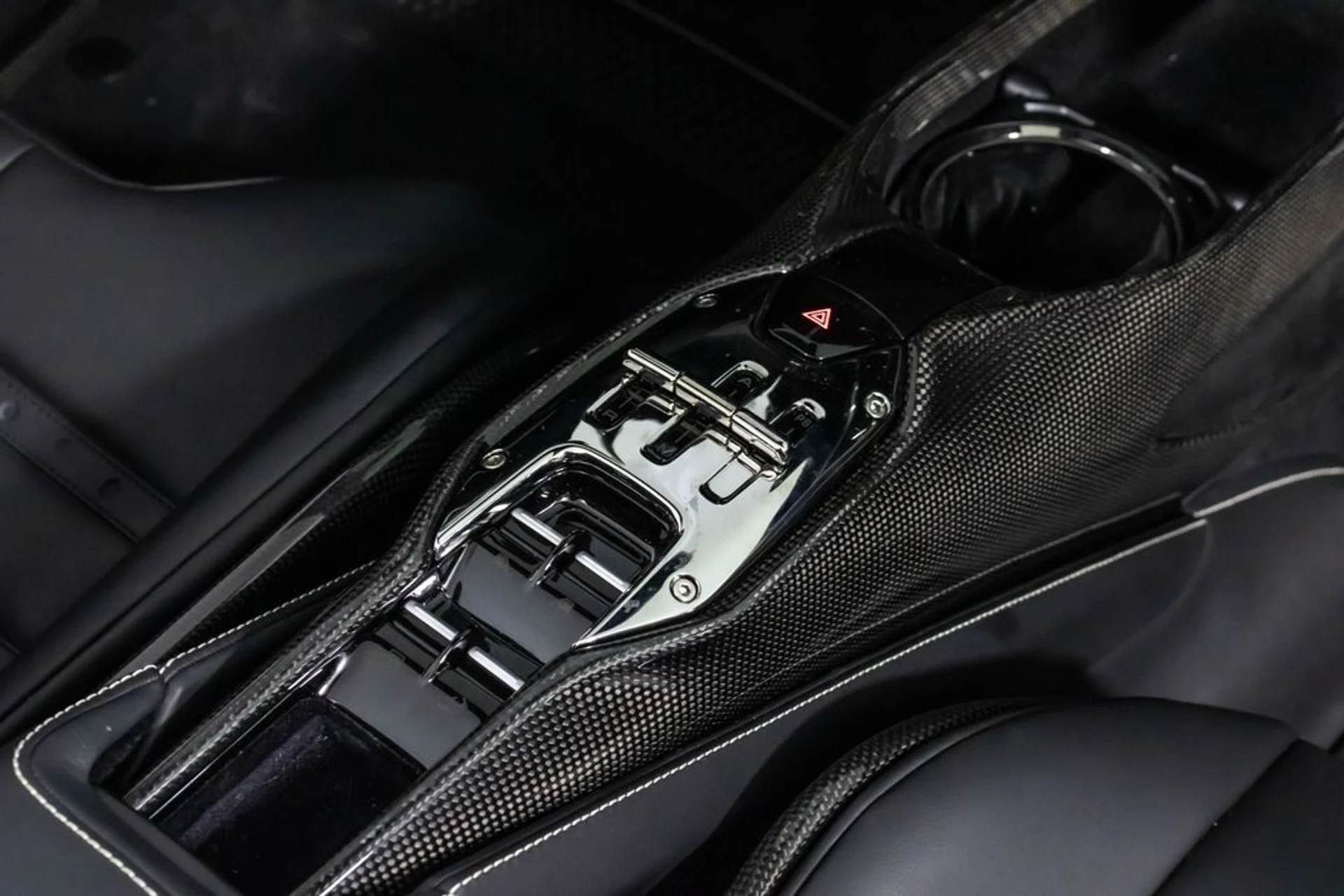 mph055_1233811500_e4c4a5dffaa47e5544c4a5e63084330cx_014466fb6f