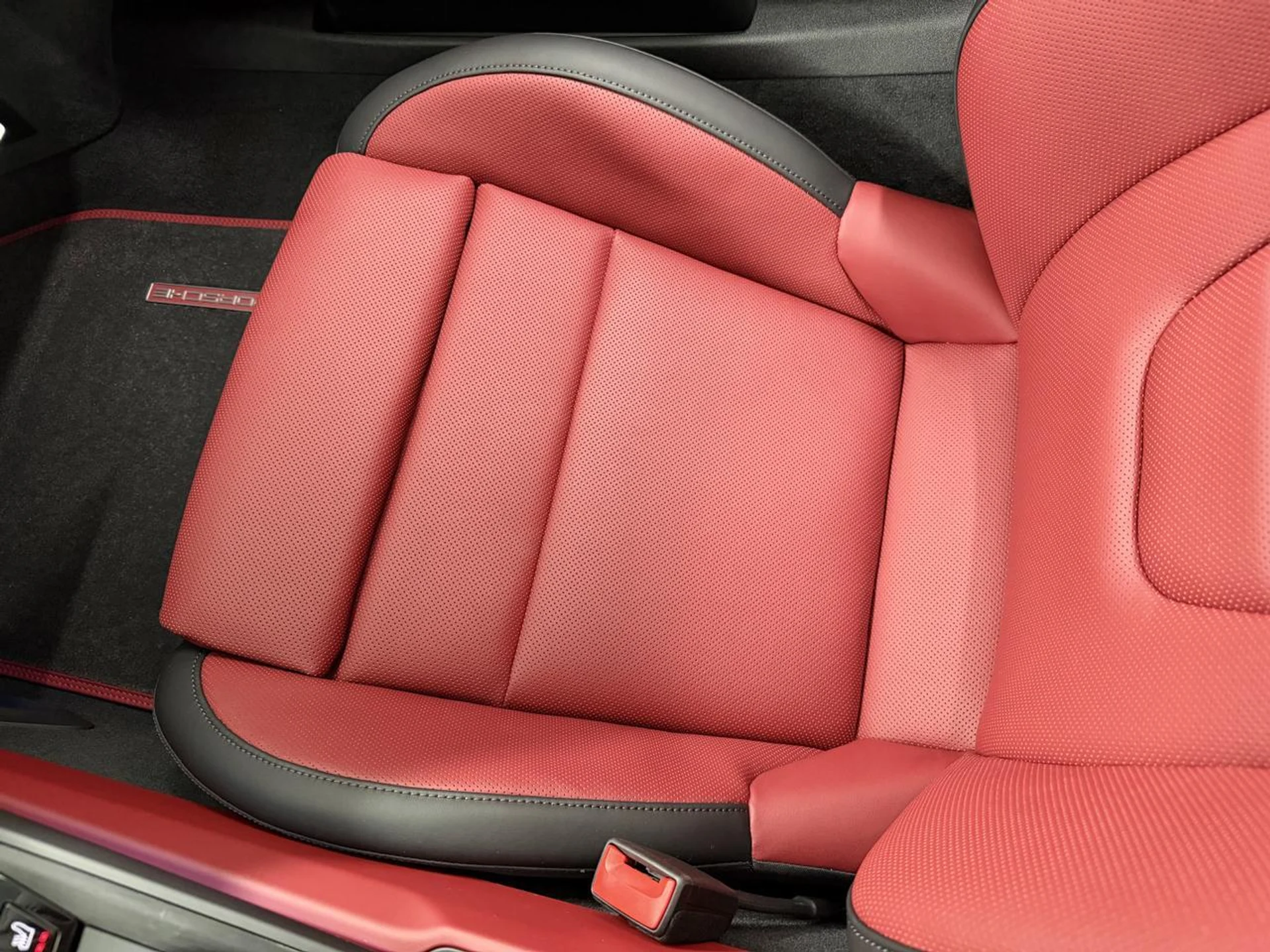 mph055_126911522_ac2463980577afc39cd3cdbdc9d28bfb_e788f680fe