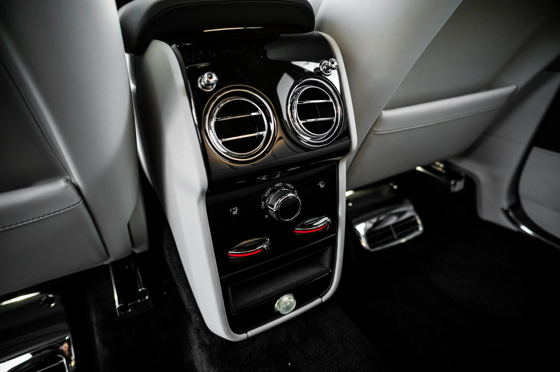 mph055_141116127_8b7c0d6acfdc4363932541c1019c73b7_031b25ac31