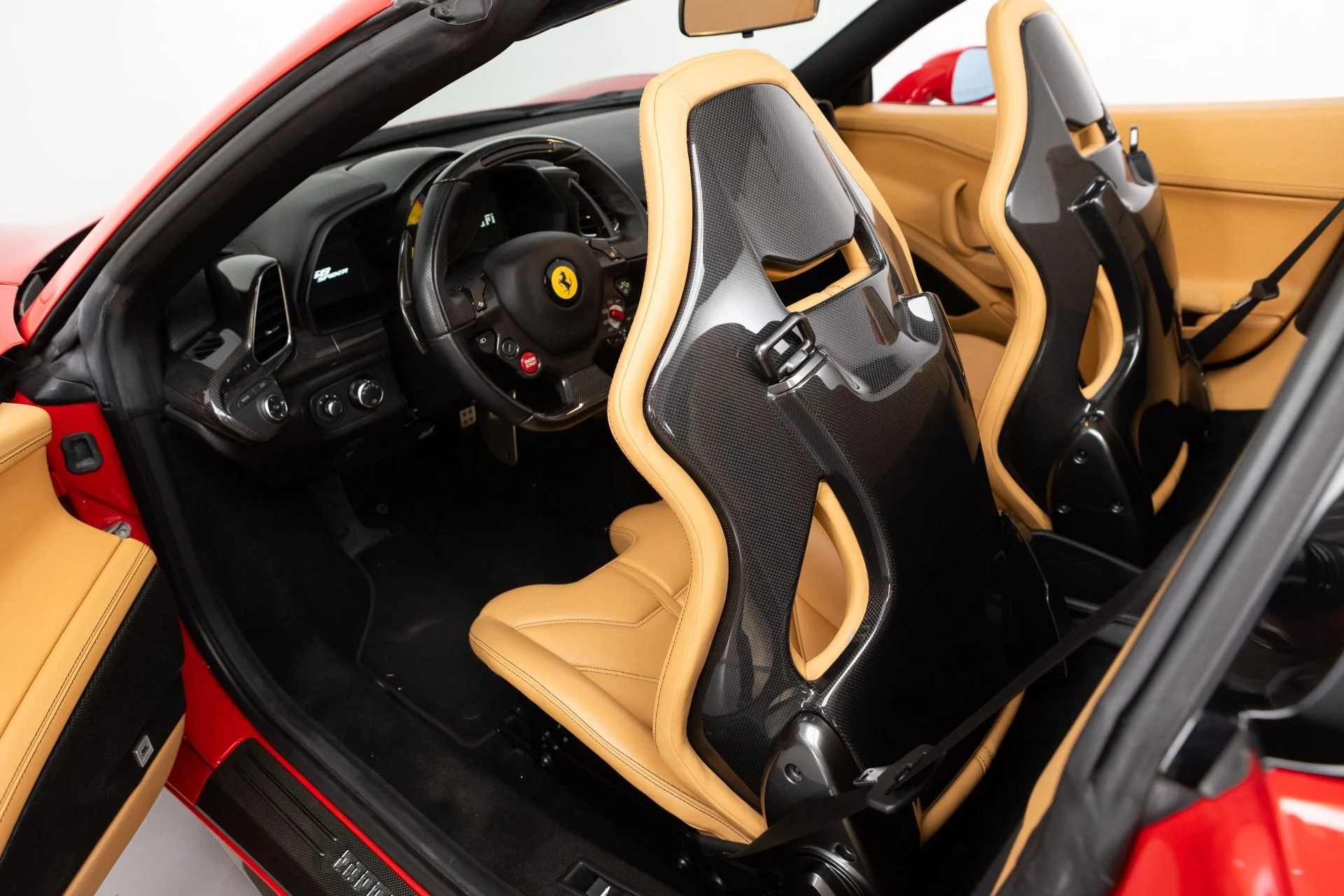 mph055_1426536530_Used_2014_Ferrari_458_Spider_1781623433_4221d73c1c