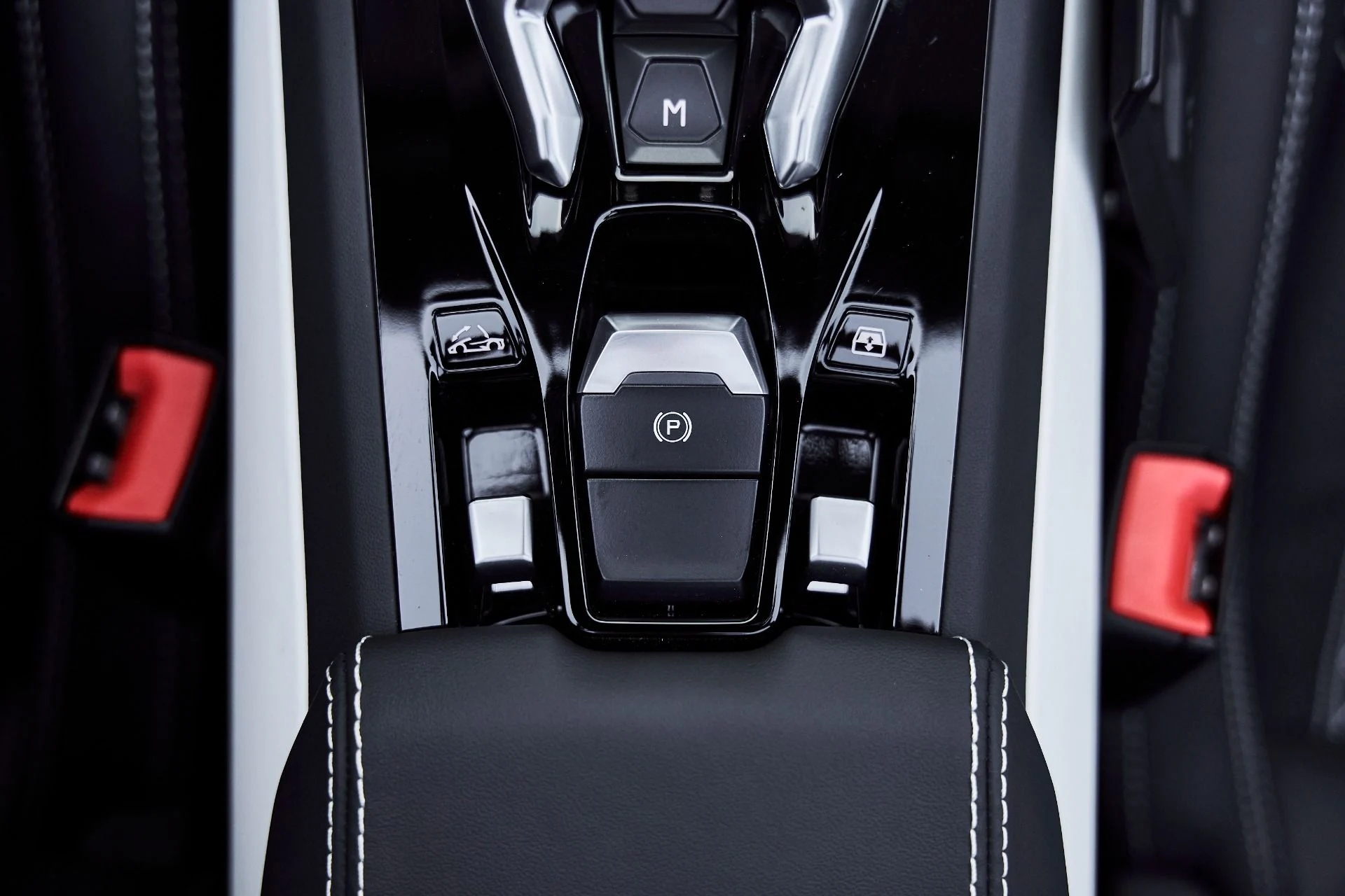 mph055_1439866409_Used_2024_Lamborghini_Huracan_EVO_Base_1774744627_5cb109fd1c