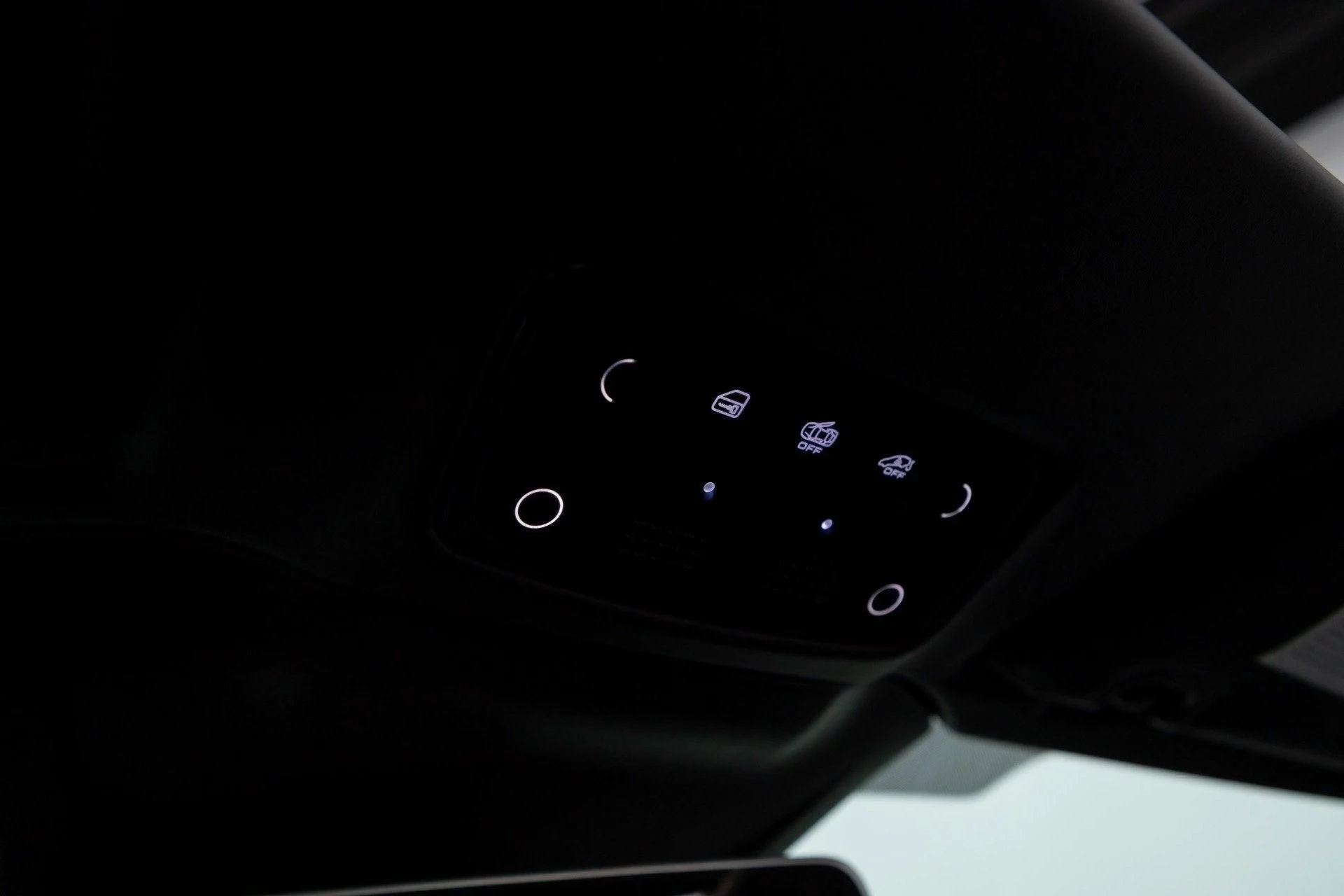 mph055_1449121598_Used_2010_Ferrari_California_1777368014_2d38e48d1e