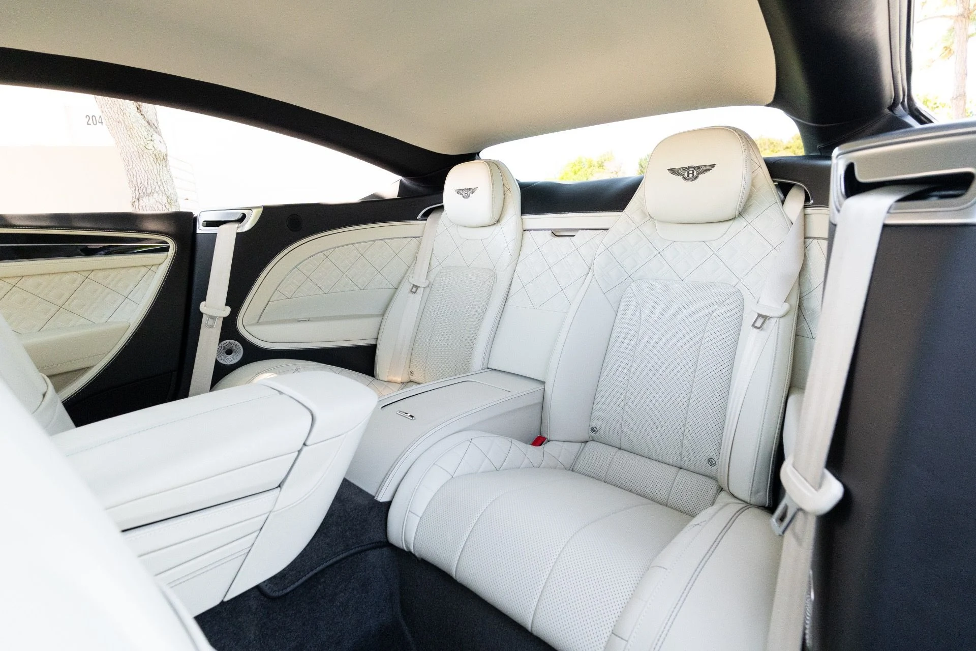 mph055_1460708551_Used_2020_Bentley_Continental_GT_V8_1777404396_11ba6b21d8