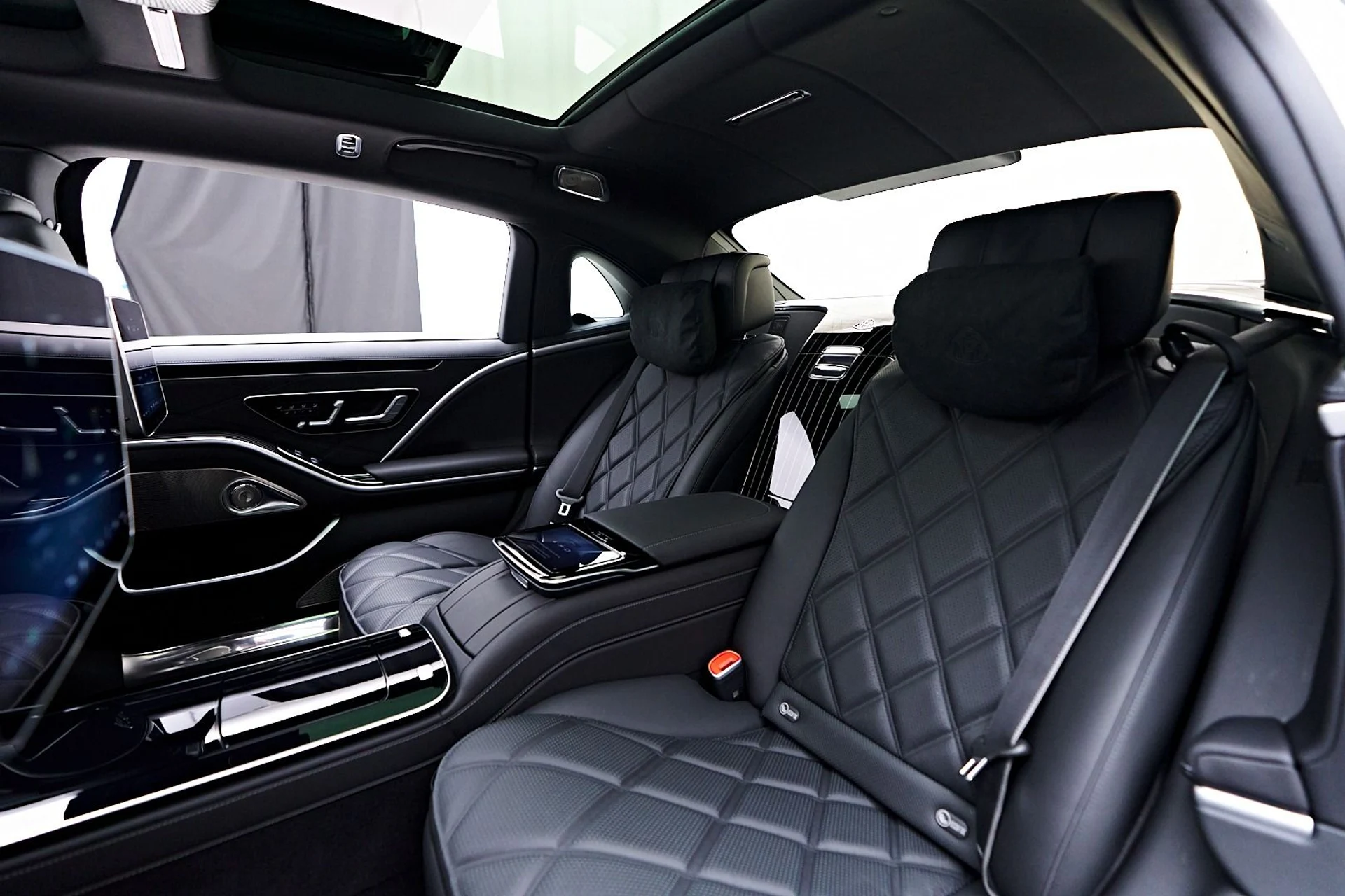 mph055_1463044712_Used_2024_Mercedes_Benz_S_Class_Maybach_S_680_1746842938_9113a440d6