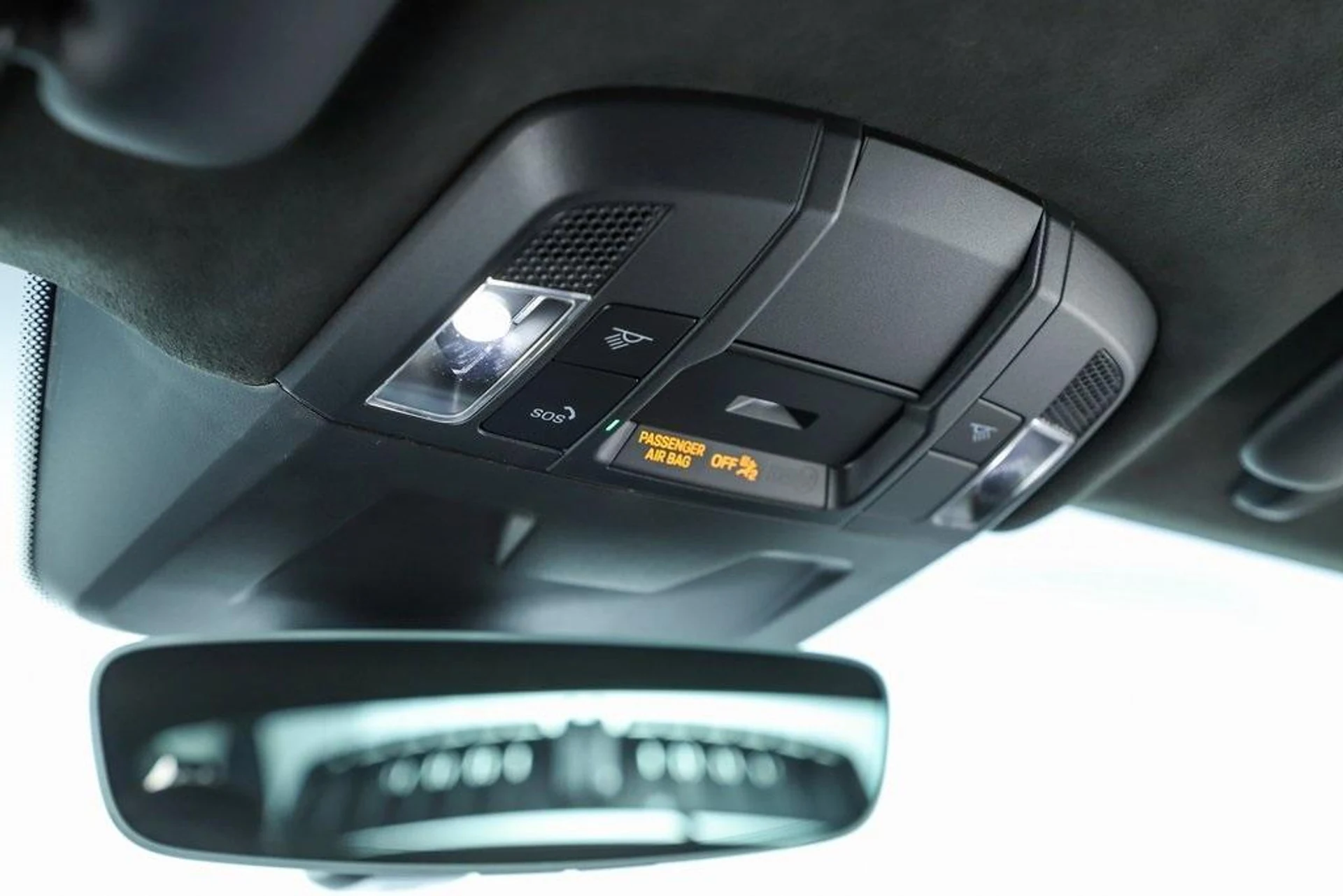 mph055_1531784628_v5_Qep_BO_Ce8qck8u_YMC_0h_H_Mbx_Do_M_adeda9c4cd