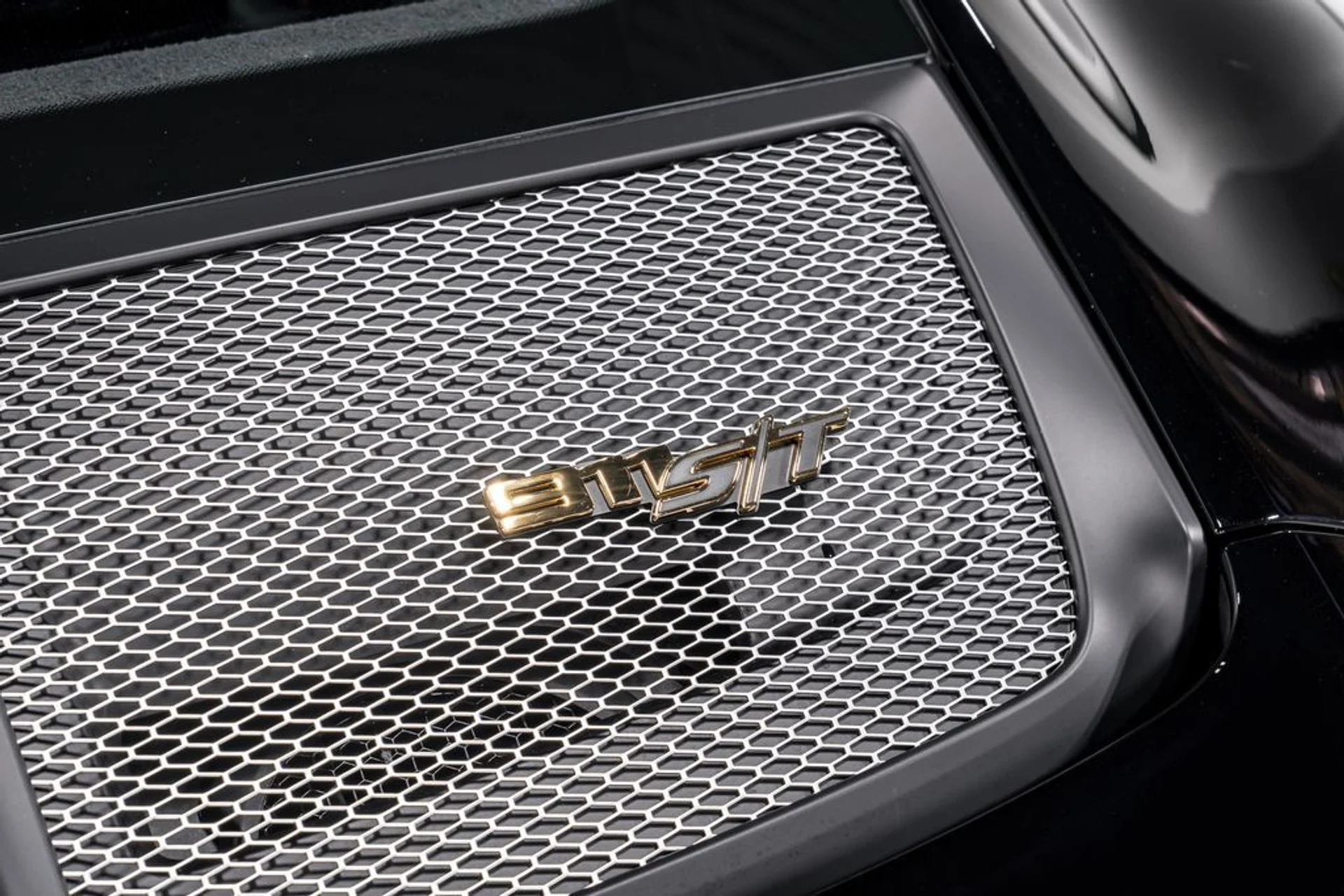 mph055_1546386062_3e18f547dfdfe0f3bed136453ba81af5x_36dfa76915